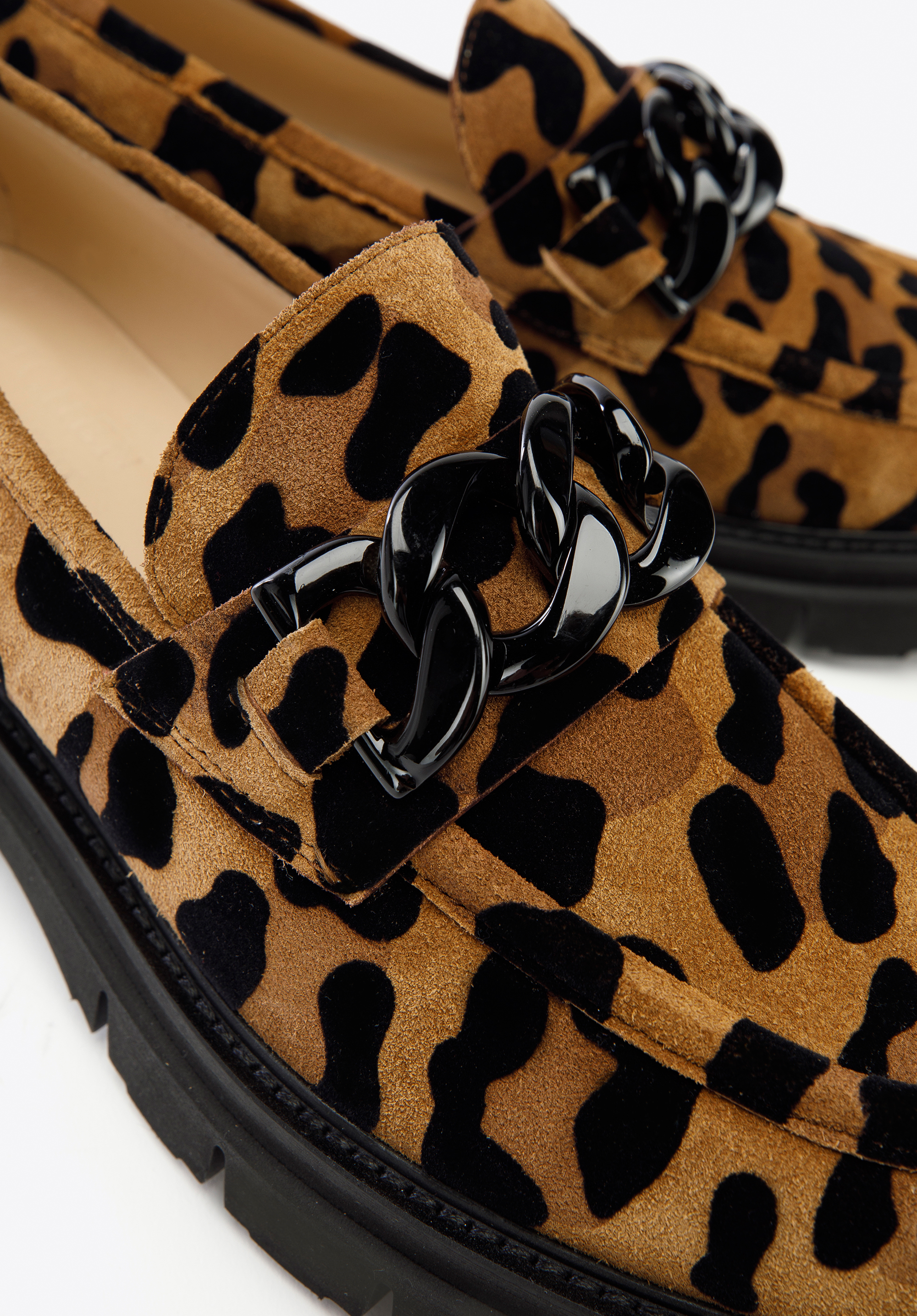 Damskie mokasyny zamszowe w zwierzęcy wzór