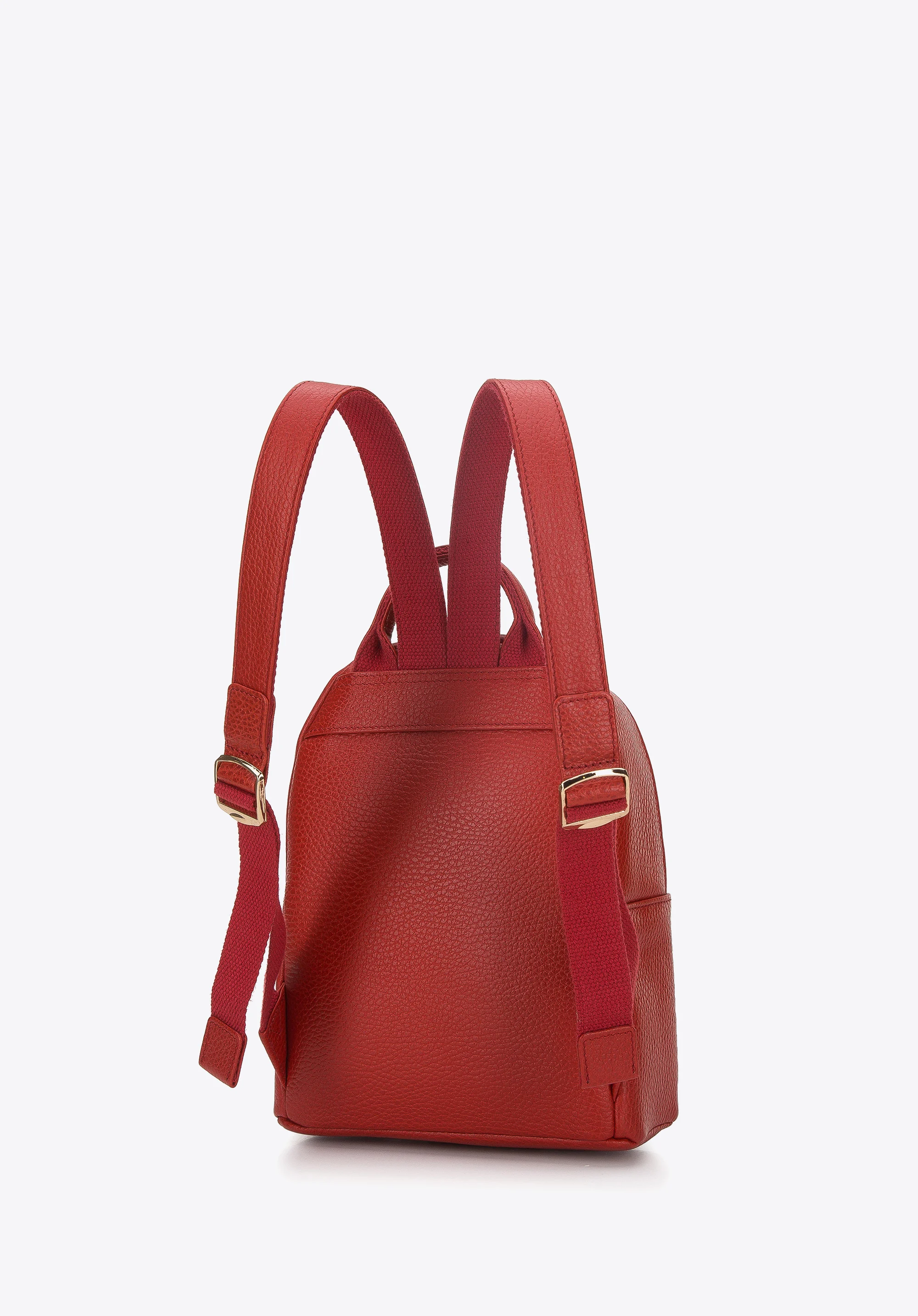 Damski miniplecak skórzany z pionowym suwakiem