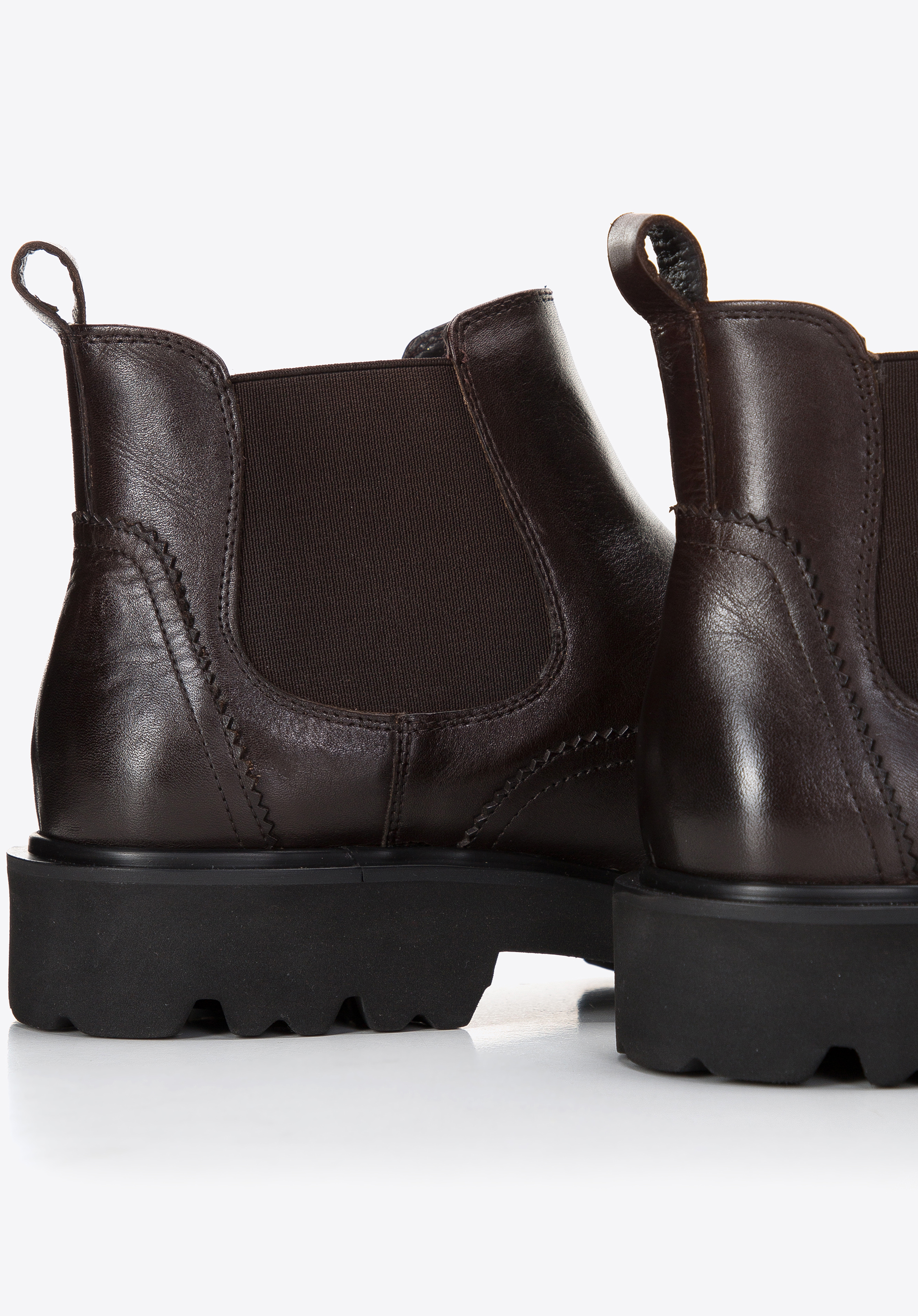 Męskie sztyblety skórzane z ozdobnym obszyciem