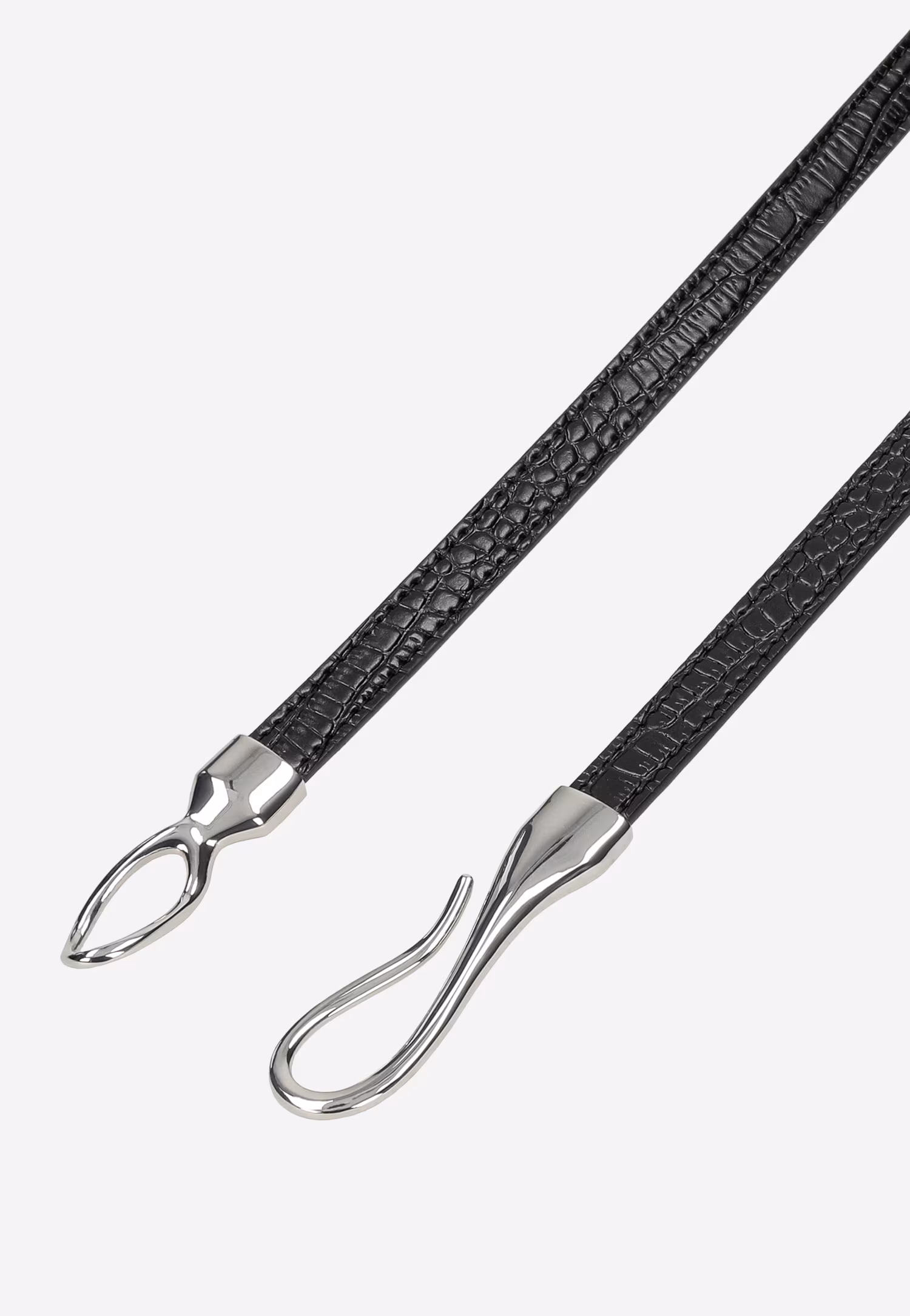 Beżowy skórzany pasek damski ze złotą klamrą