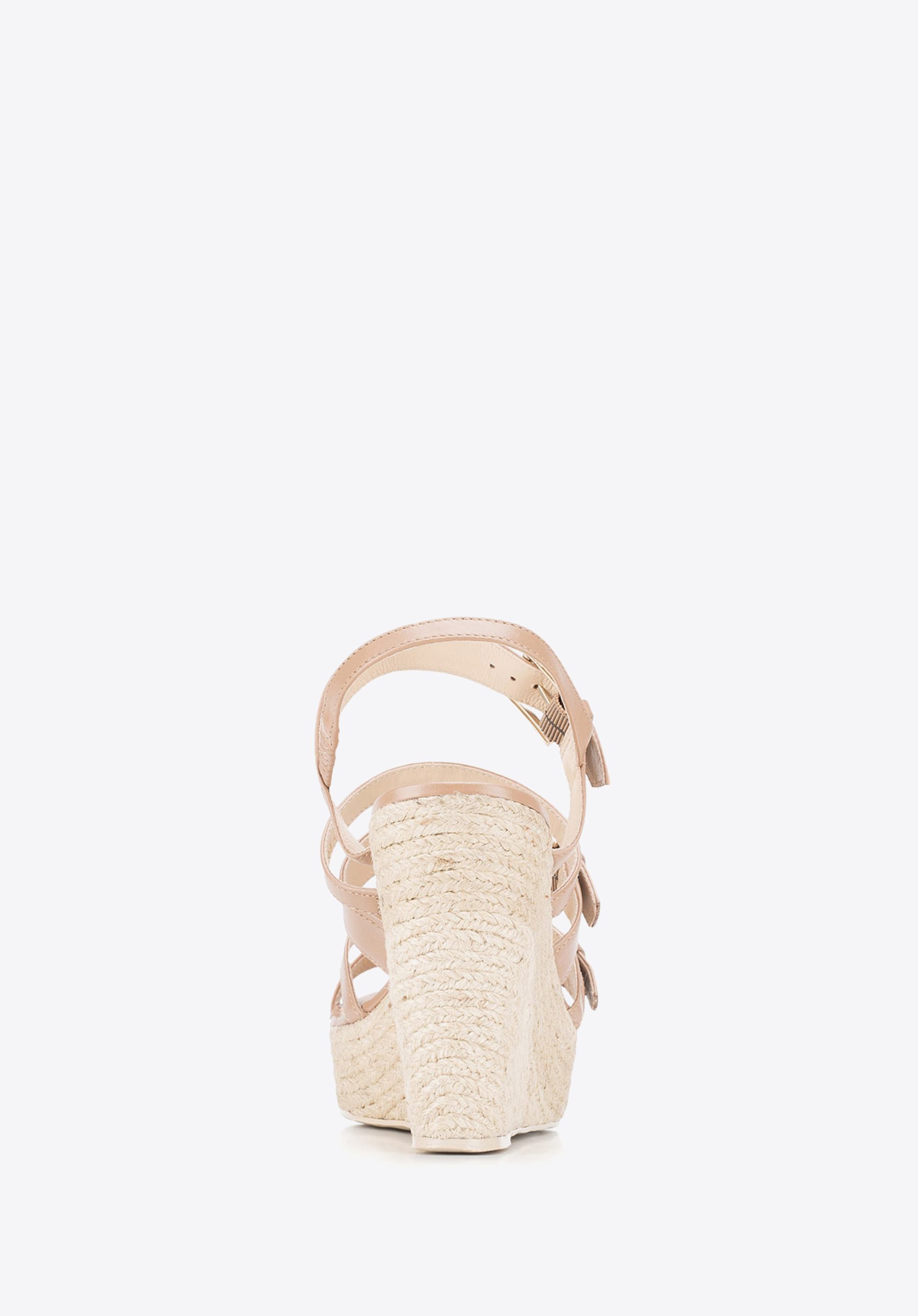 Rzymianki skórzane na plecionym koturnie