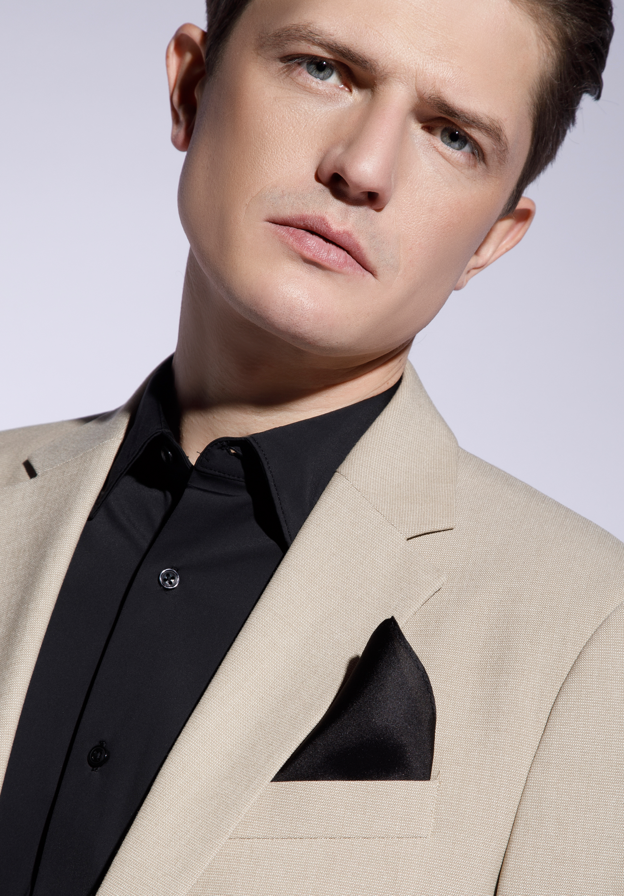 Poszetka z jedwabiu jednokolorowa