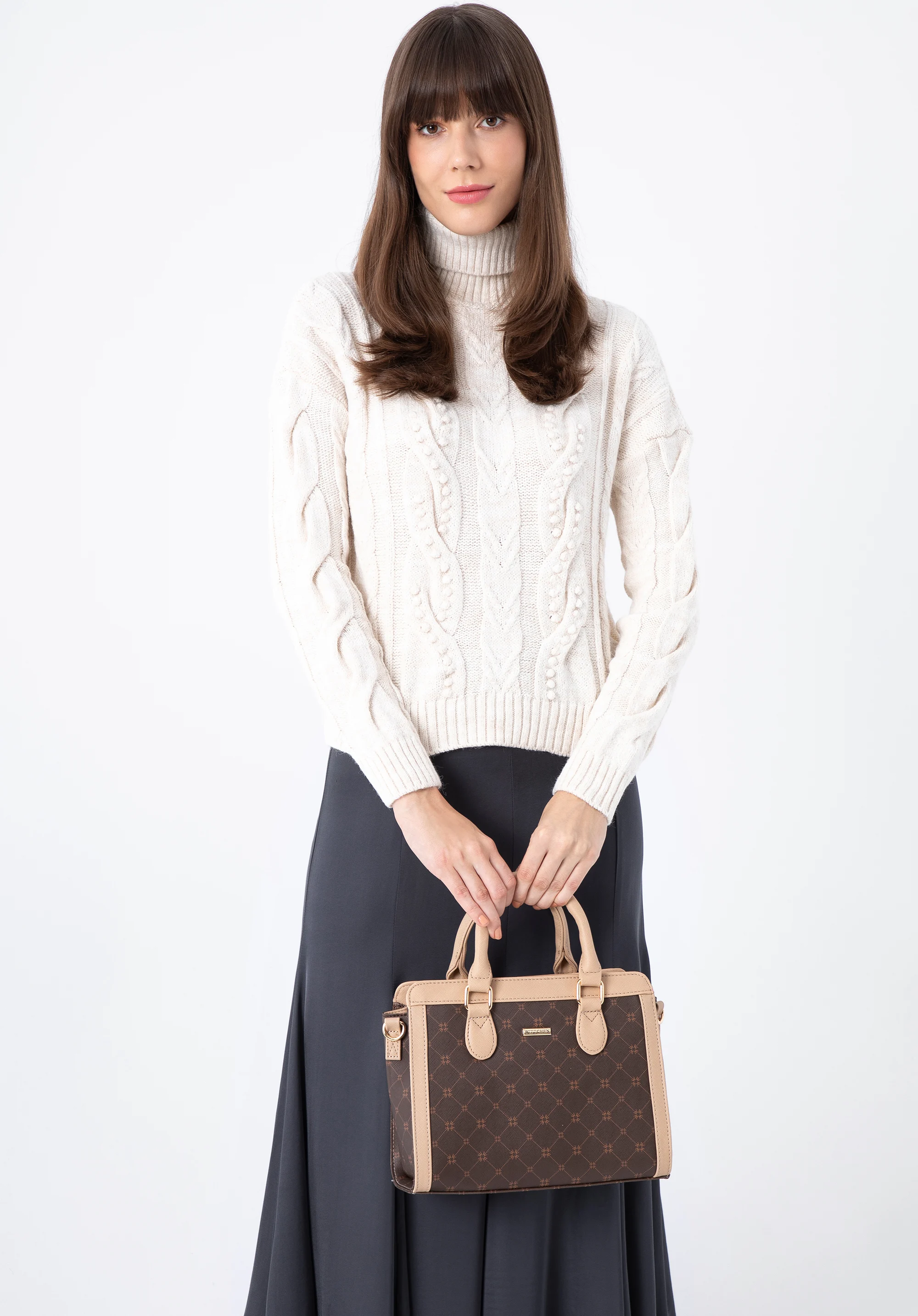 Torebka kuferek z ekoskóry saffiano w monogram