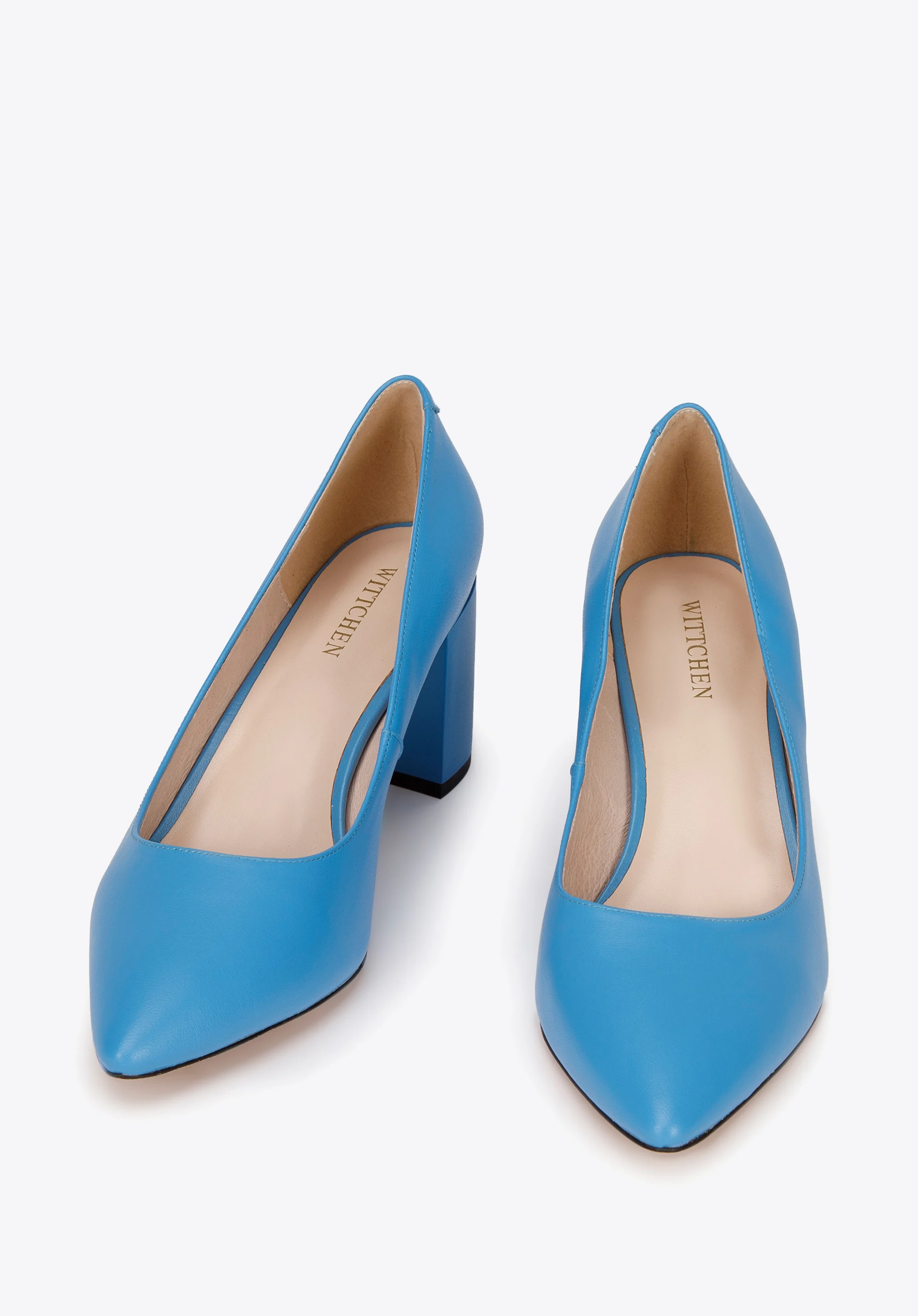 Czółenka skórzane klasyczne na klocku