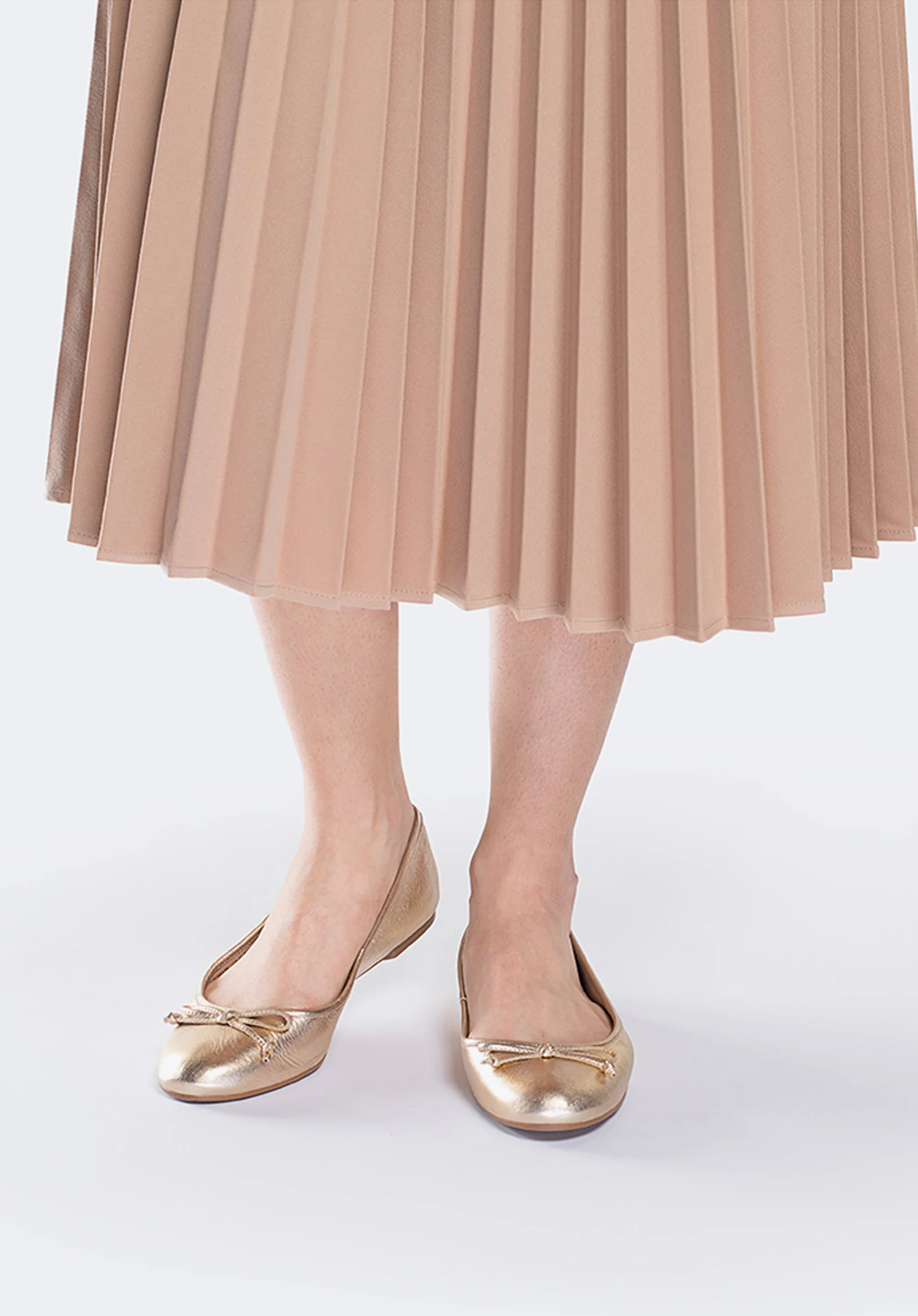 Baleriny skórzane z kokardką