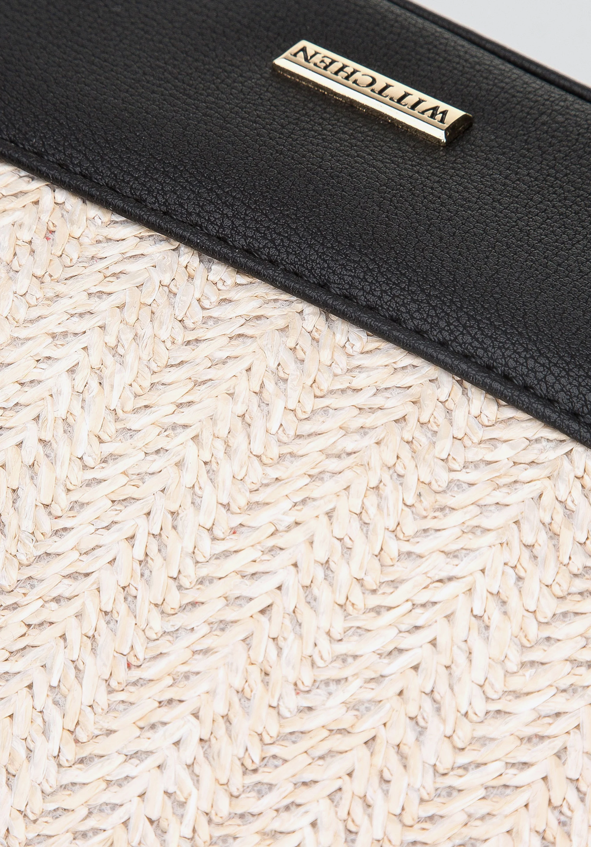 Torebka worek z plecionką na łańcuszku