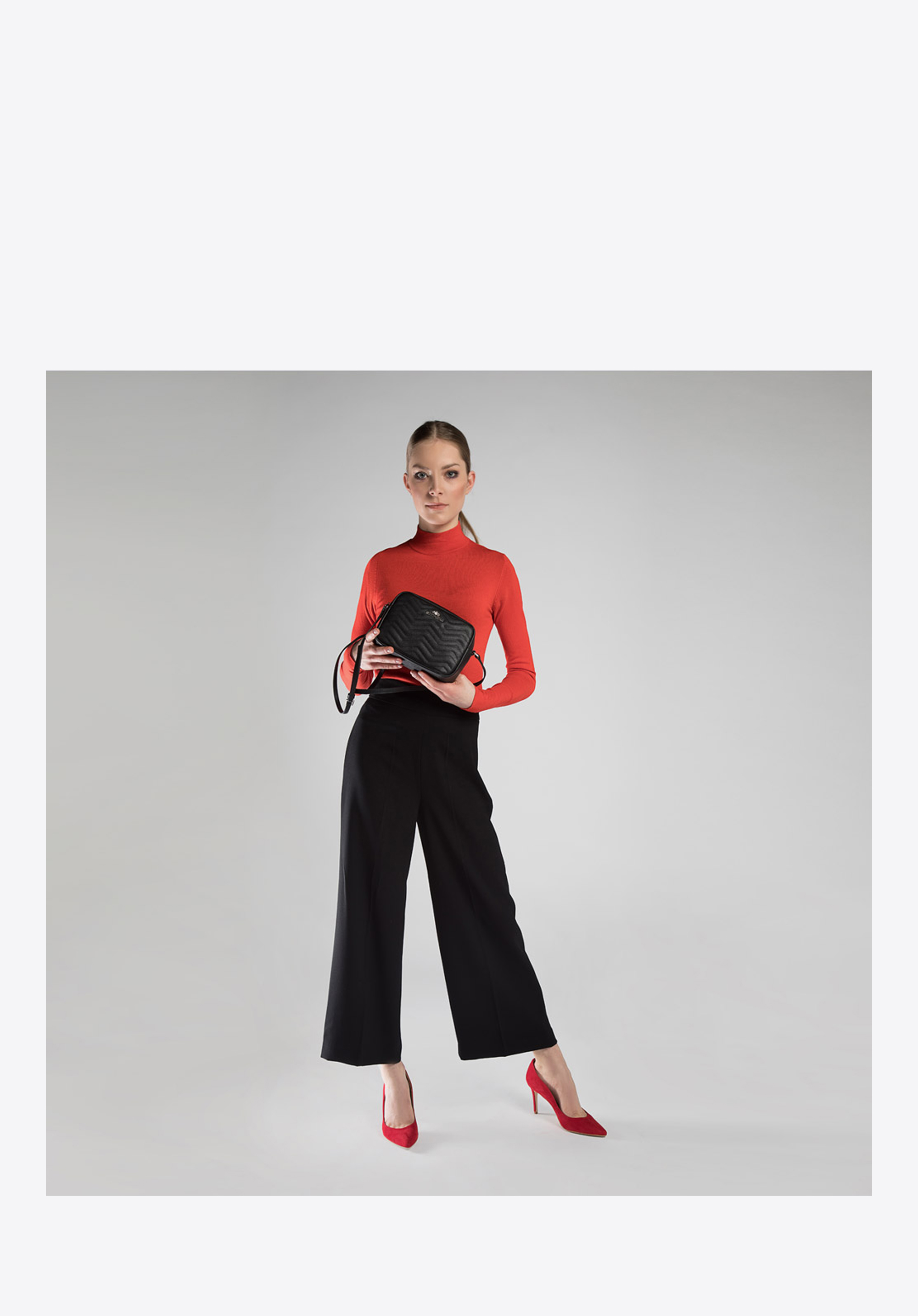 Damska listonoszka skórzana w zygzaki