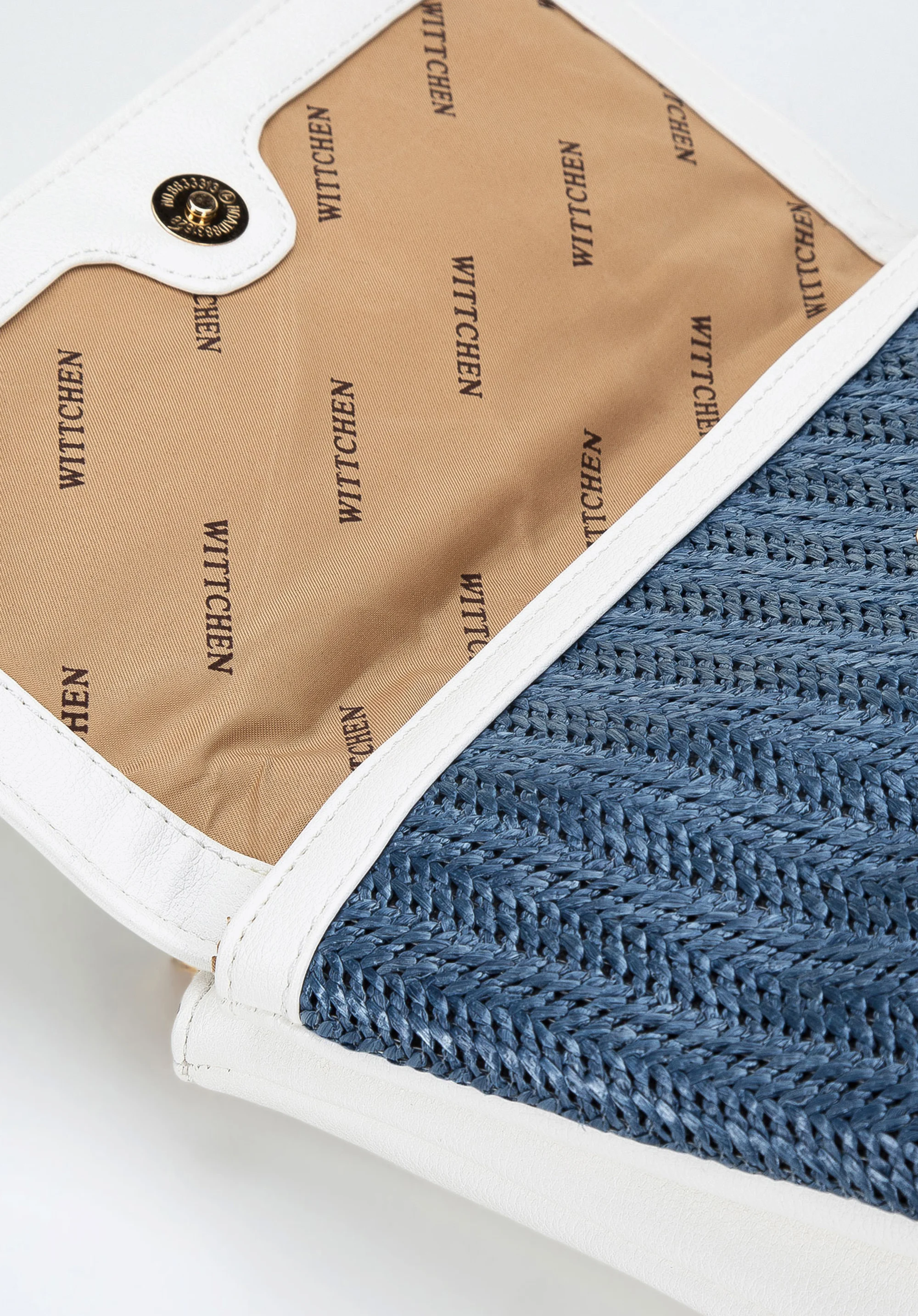 Torebka dwukomorowa z plecionką i klapą z ekoskóry