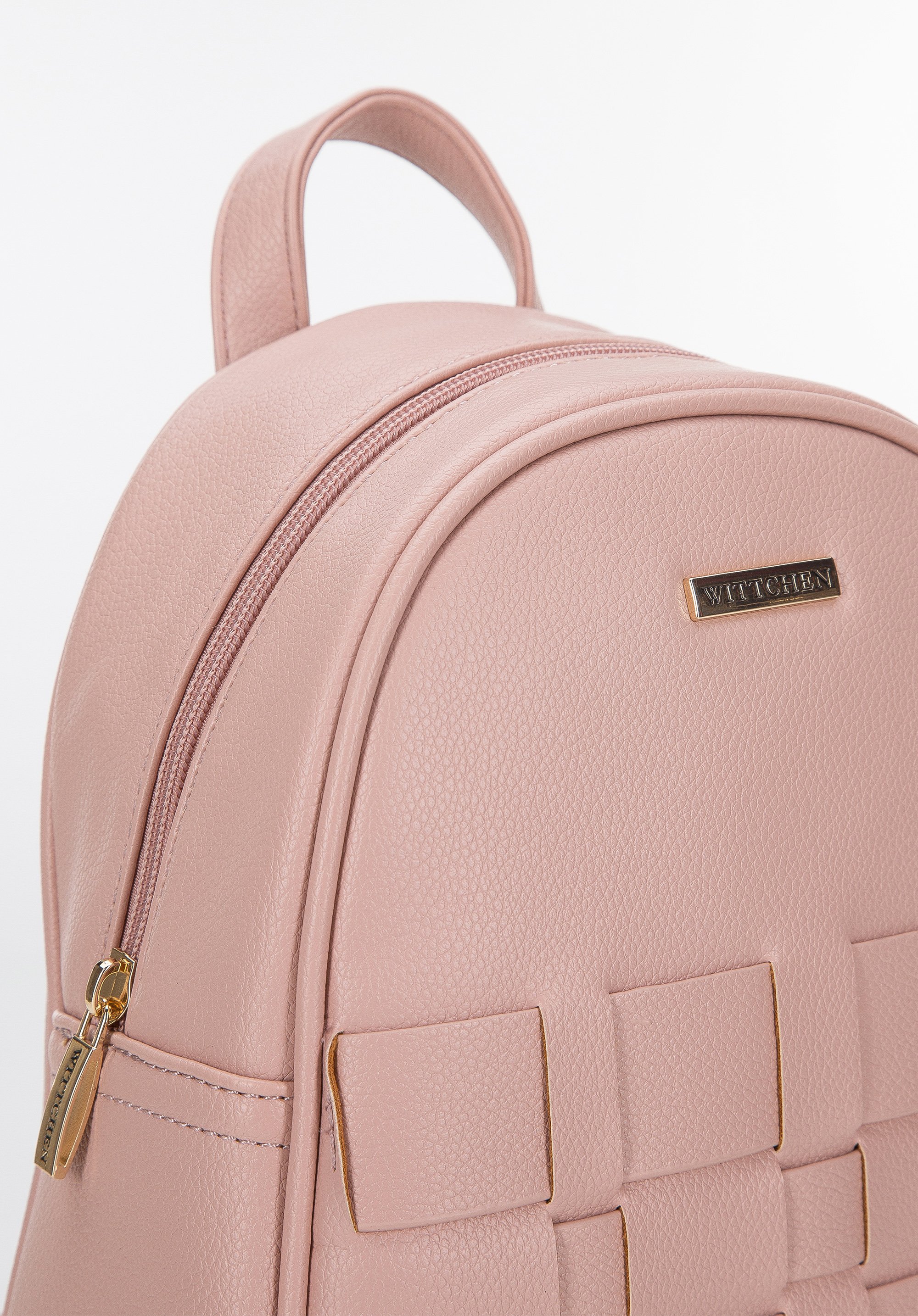 Damski plecak z ekoskóry z plecionką