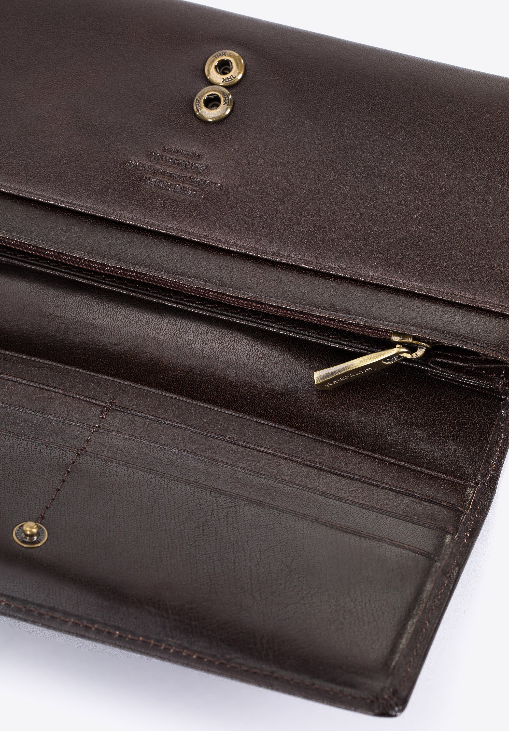 Damski skórzany portfel z herbem poziomy