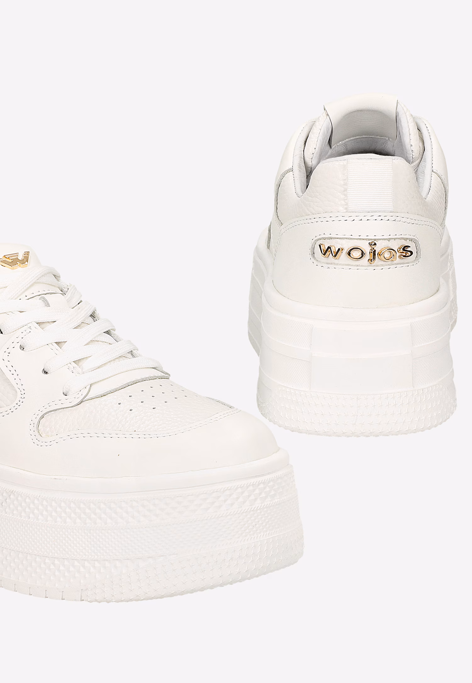 Białe skórzane sneakersy na wysokiej platformie