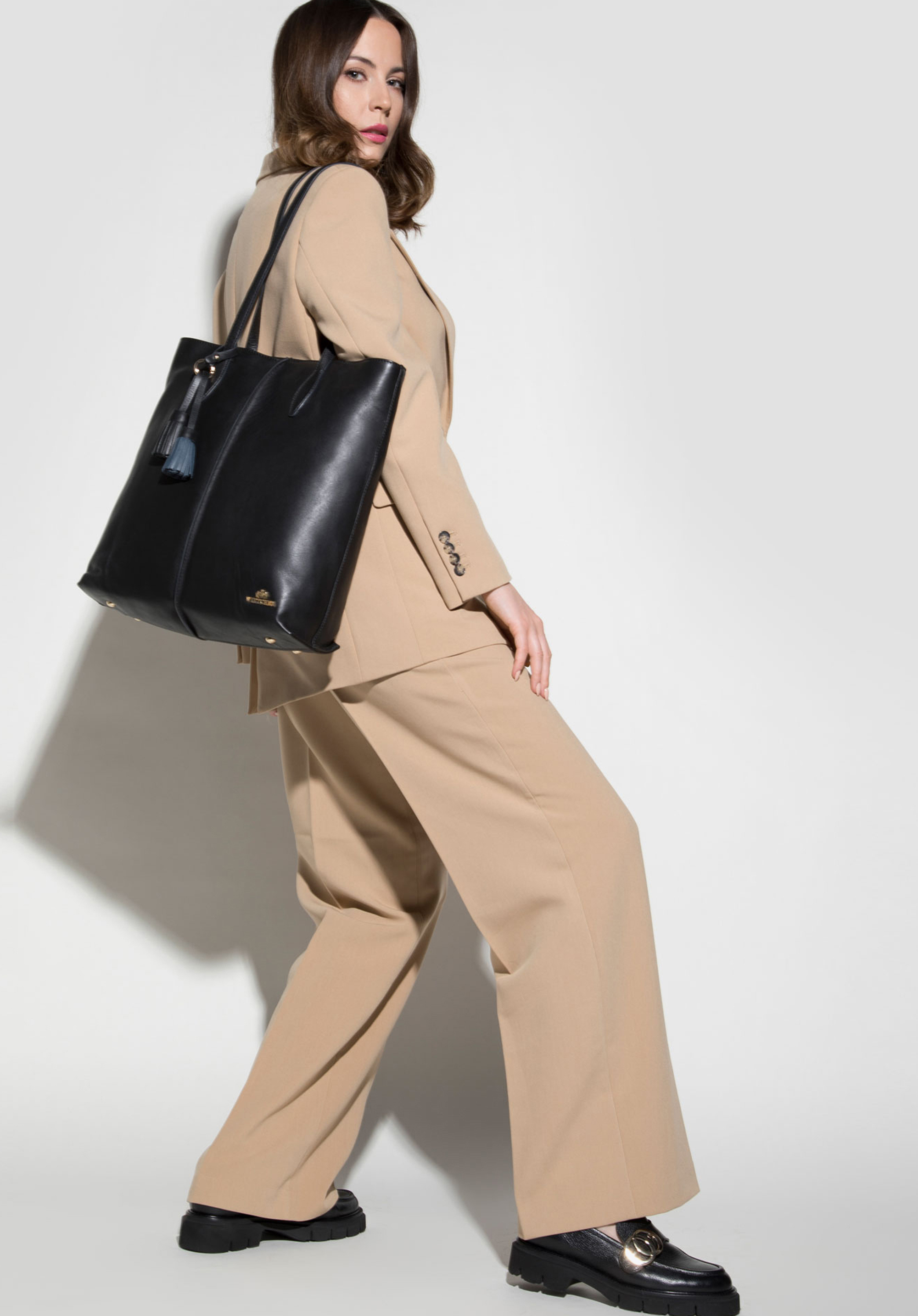 Damskie mokasyny skórzane ze sprzączką na grubej podeszwie