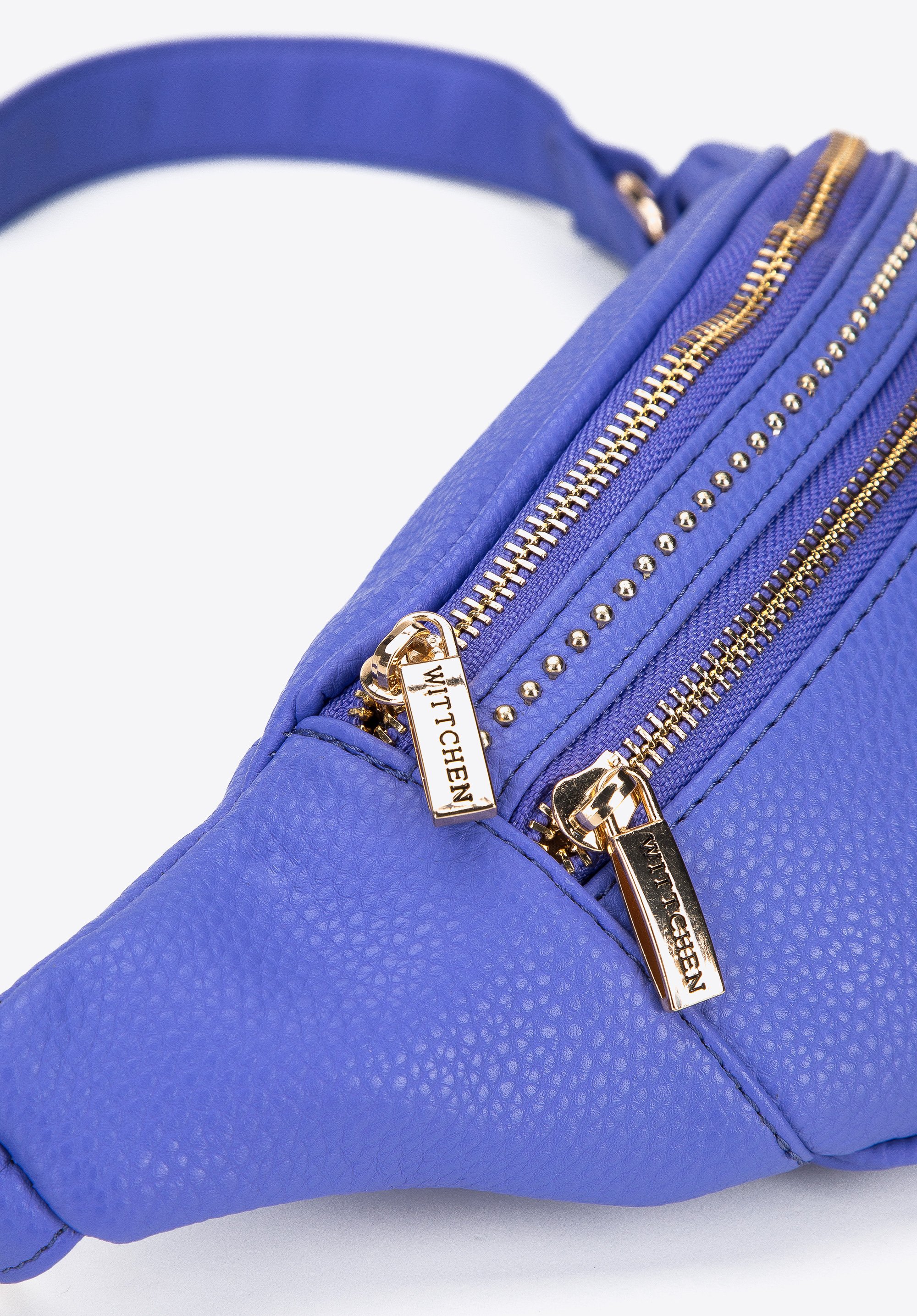 Damska torebka nerka z nitami