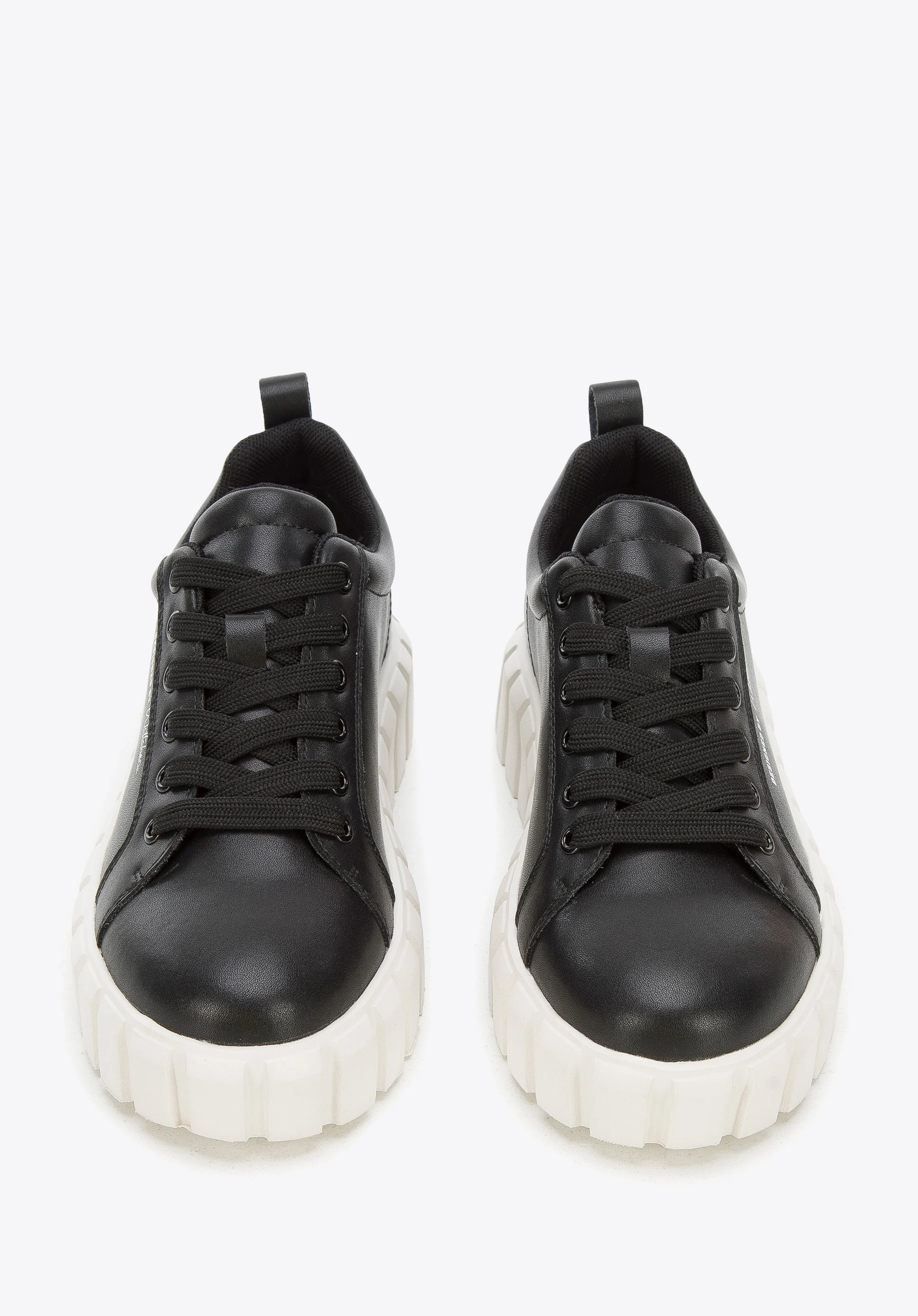 Damskie sneakersy skórzane klasyczne na grubej podeszwie