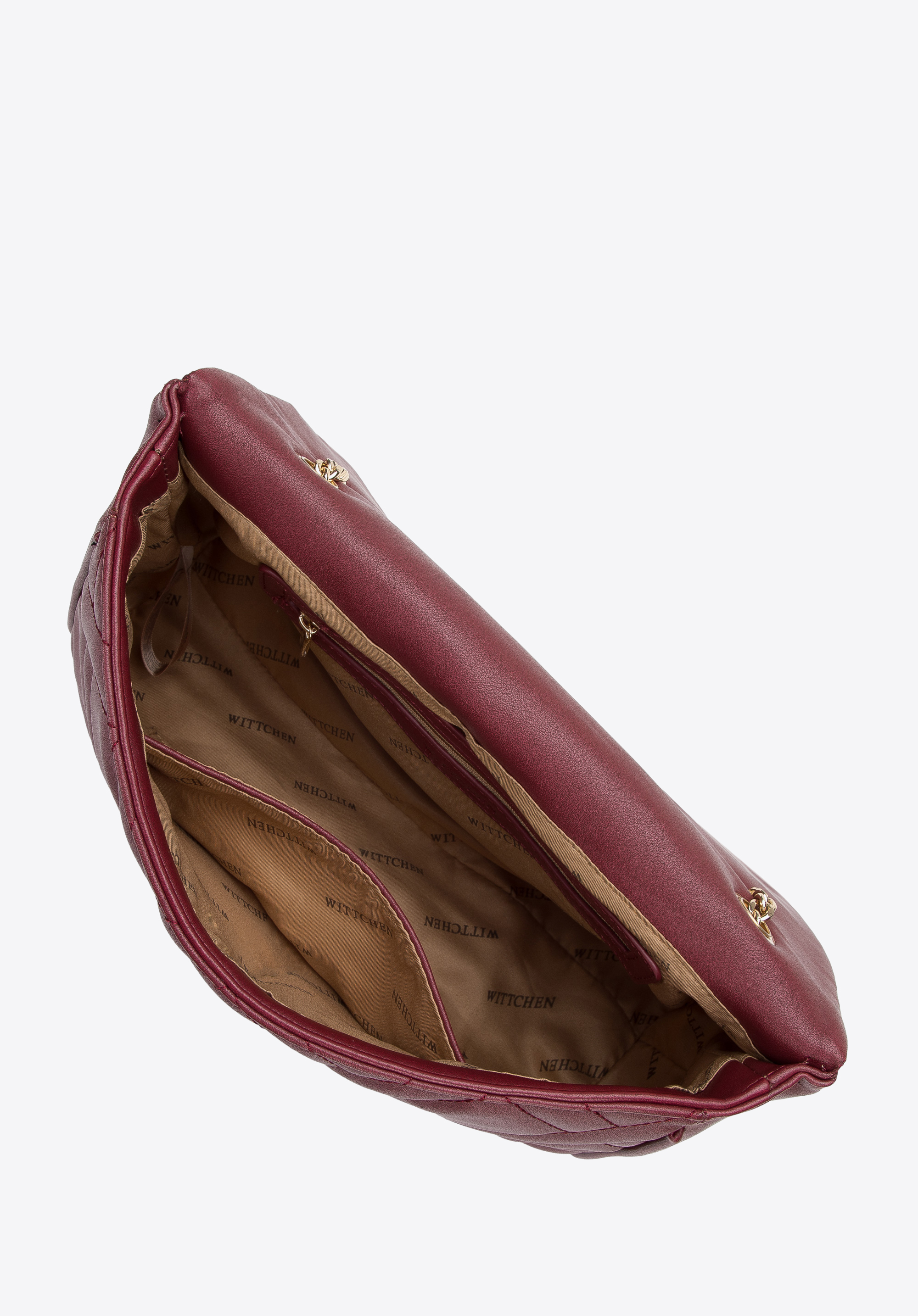 Damska torebka pikowana na łańcuszku