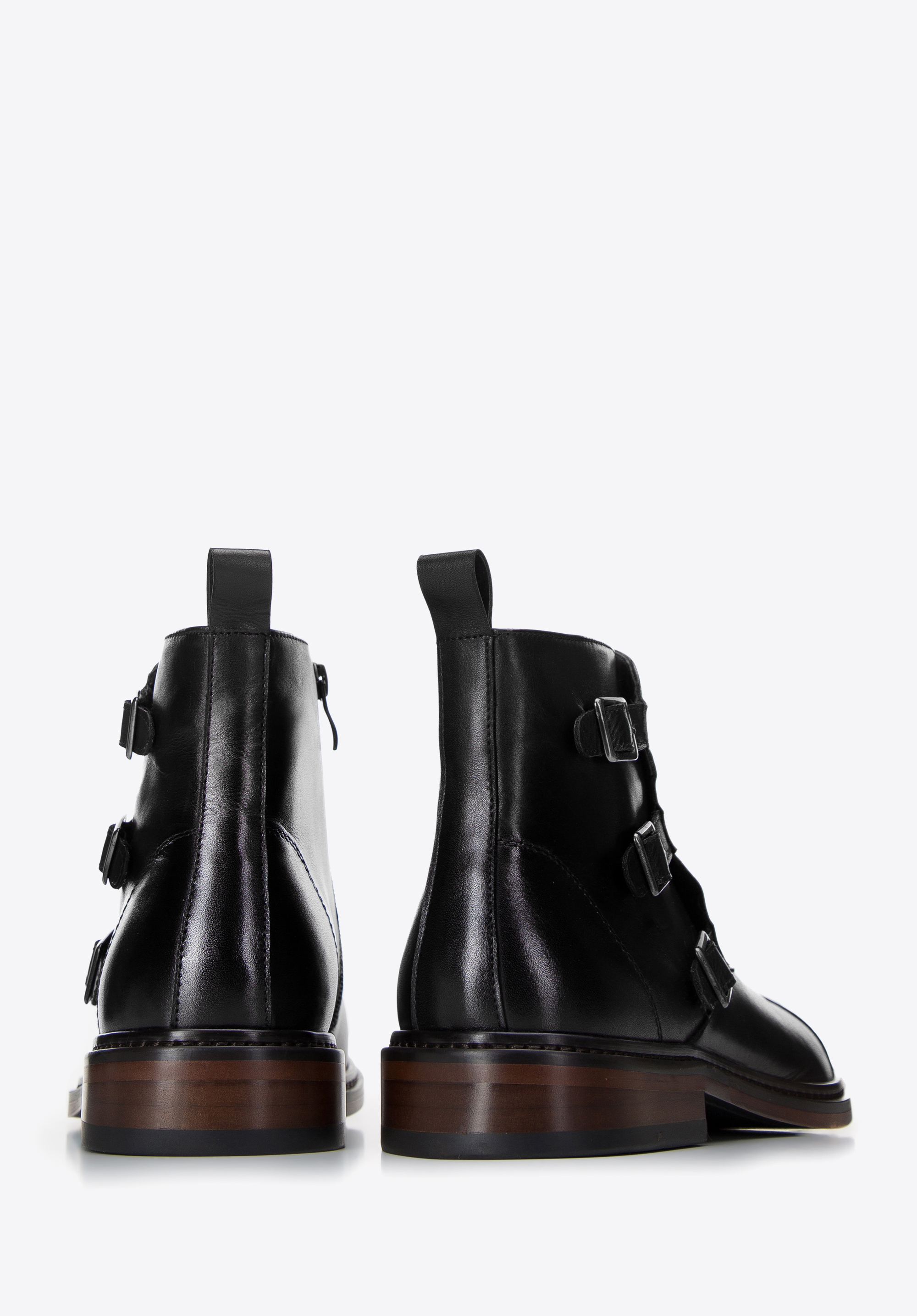 Męskie trzewiki skórzane z klamrami