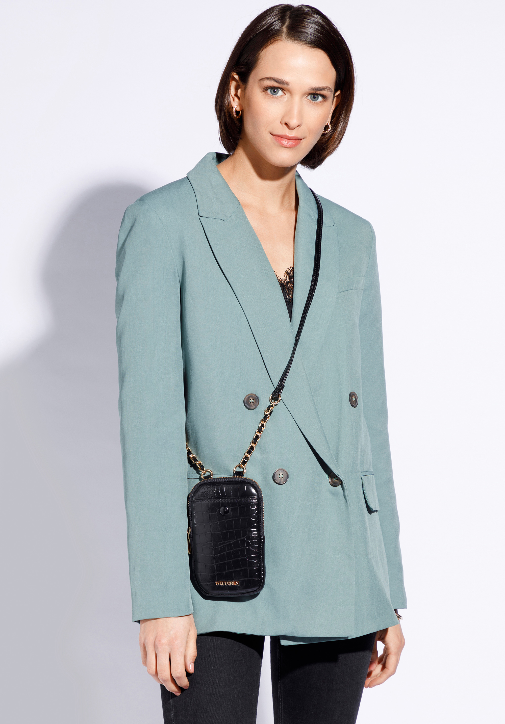 Minitorebka z ekoskóry na łańcuszku