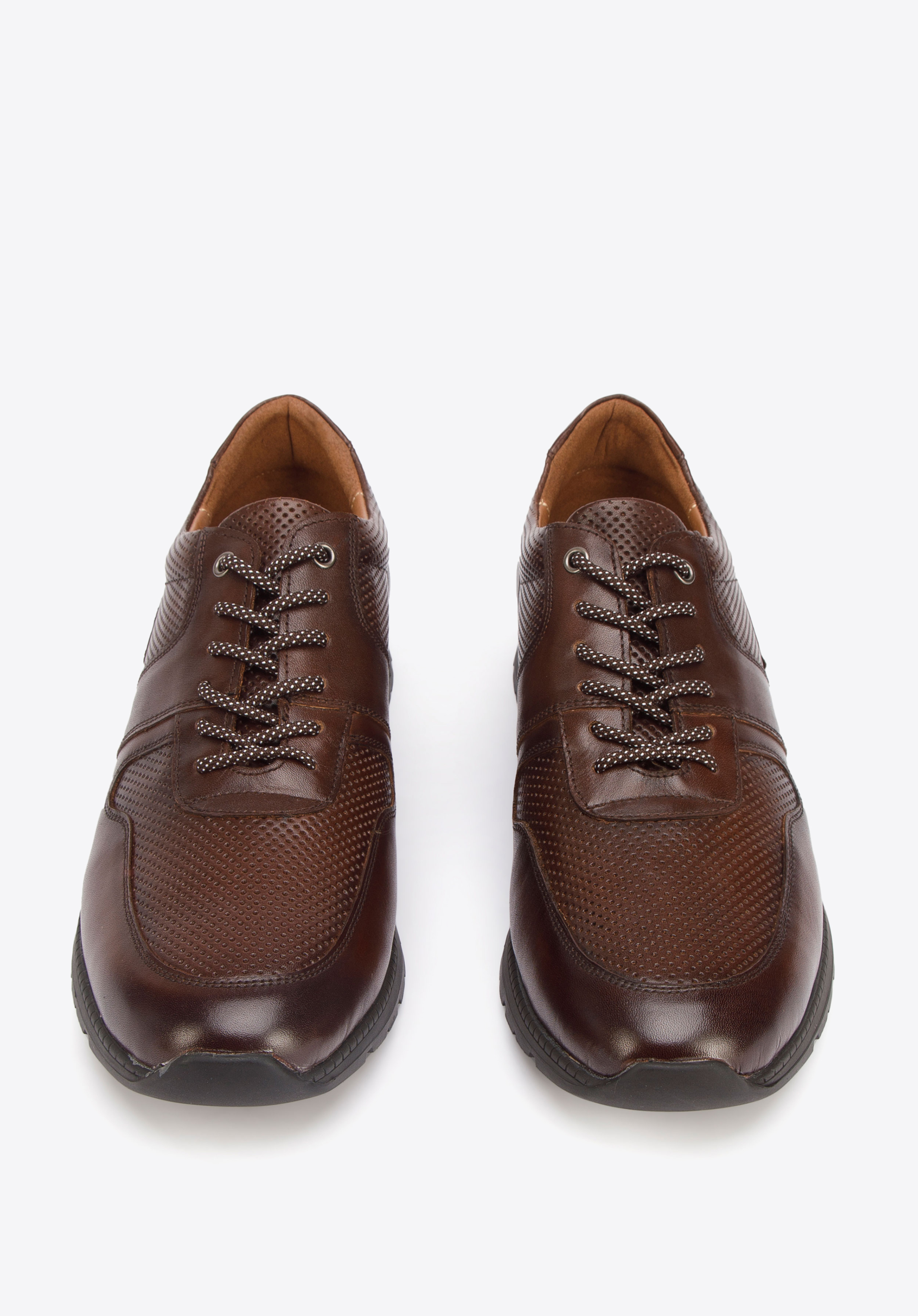 Męskie sneakersy skórzane perforowane