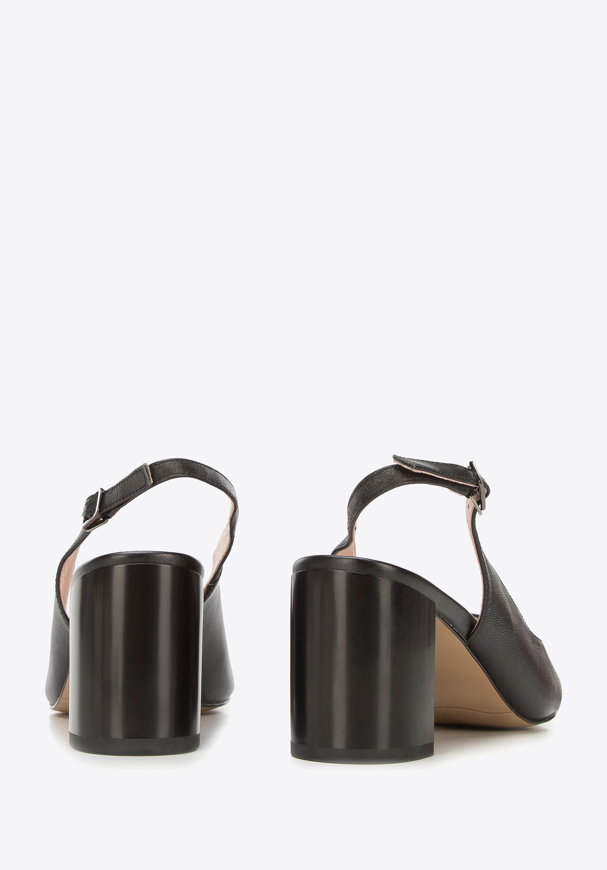 Damskie czółenka skórzane klasyczne na słupku