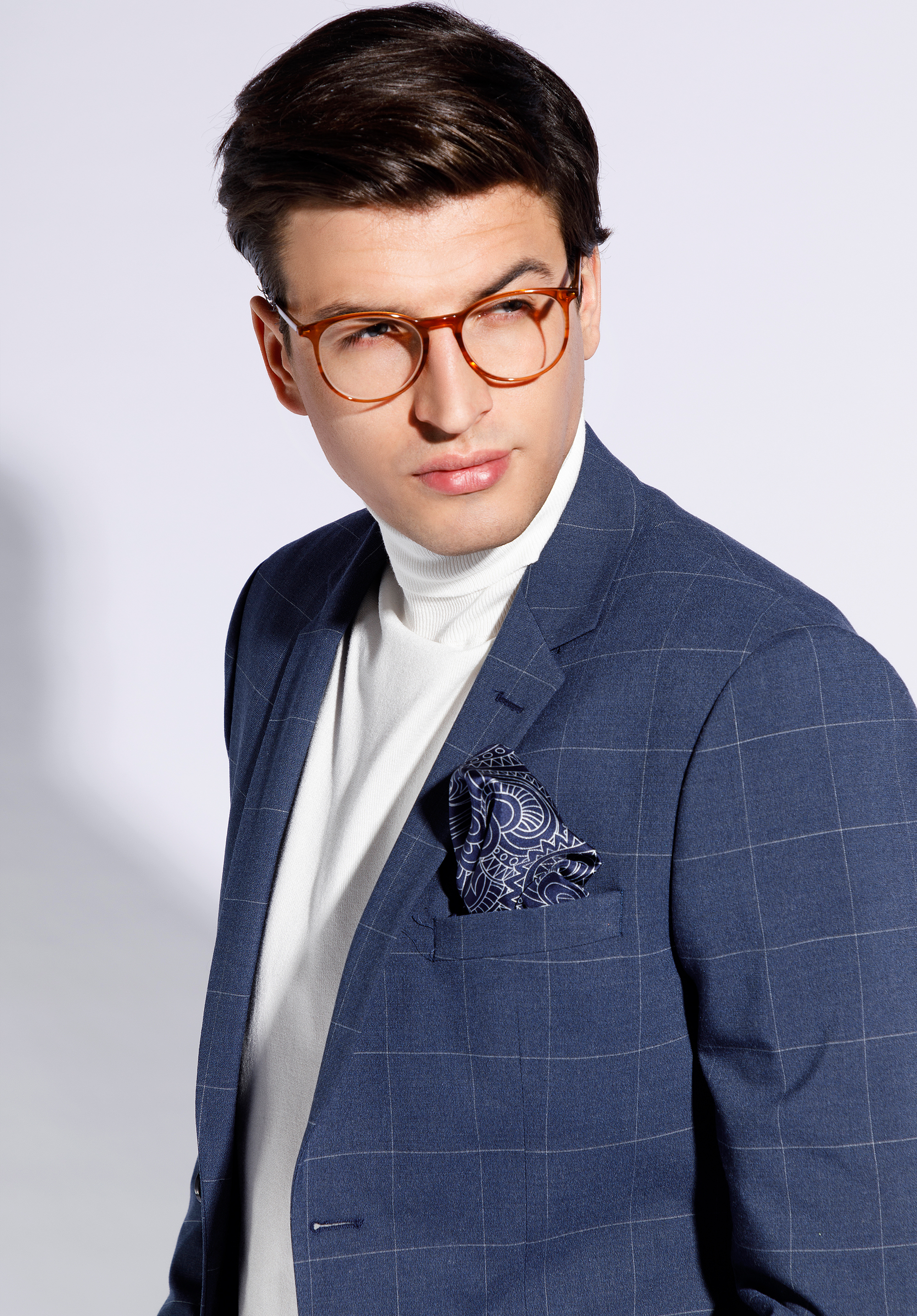 Poszetka jedwabna we wzory