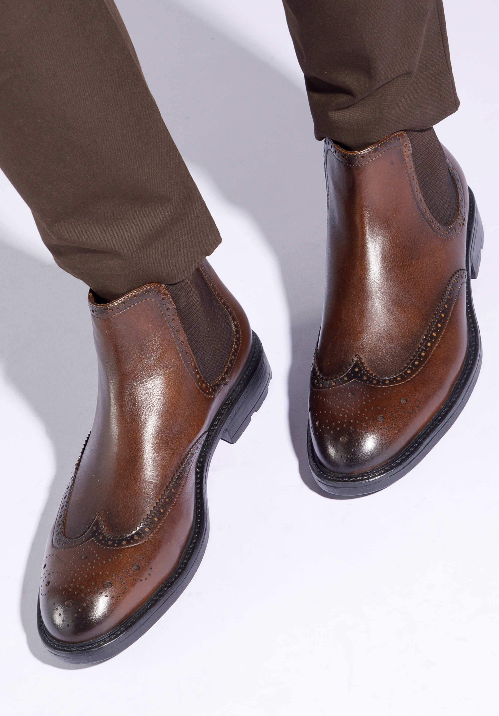 Męskie sztyblety skórzane z ozdobnym dziurkowaniem