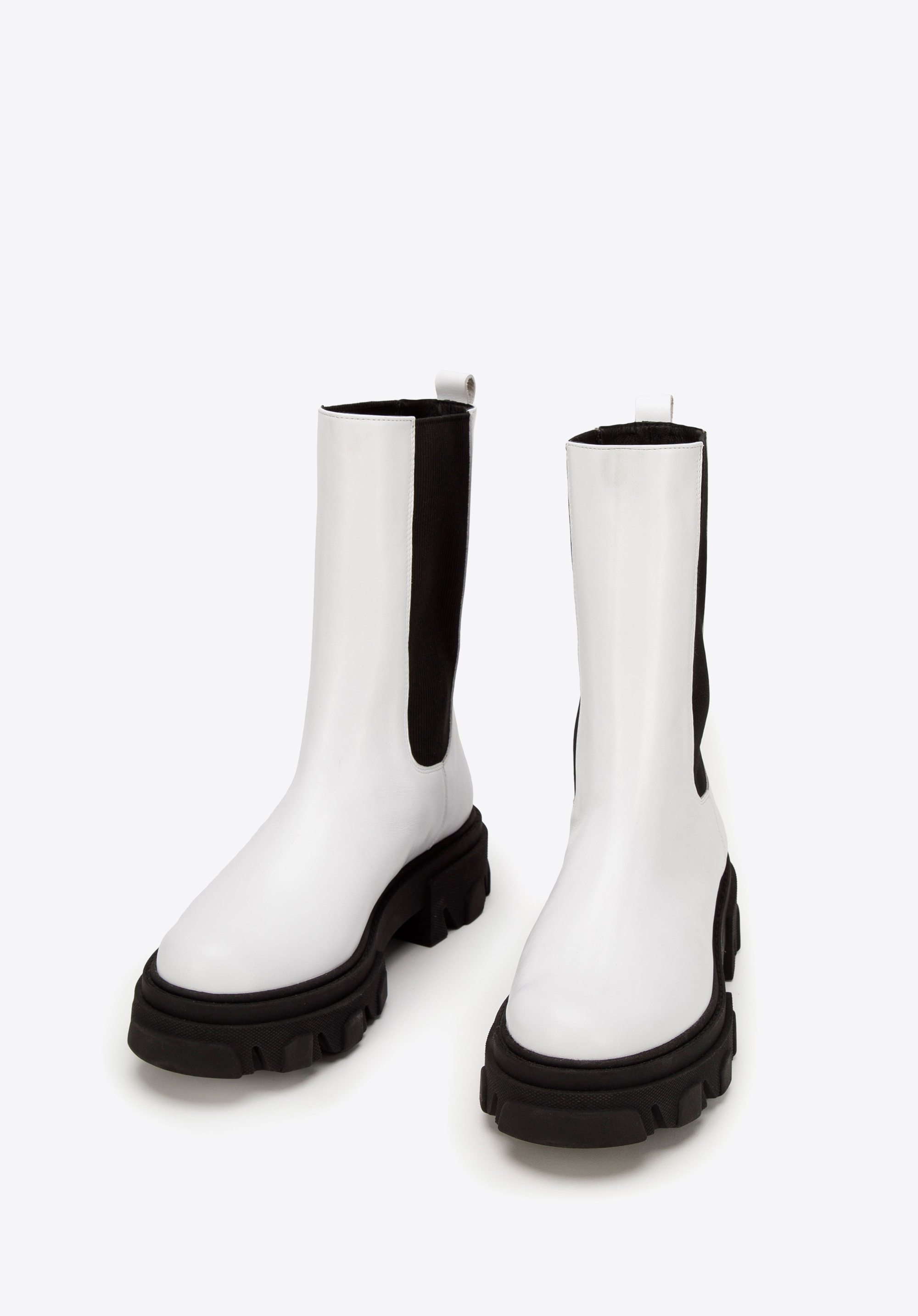 Damskie trapery skórzane wysokie na grubej podeszwie