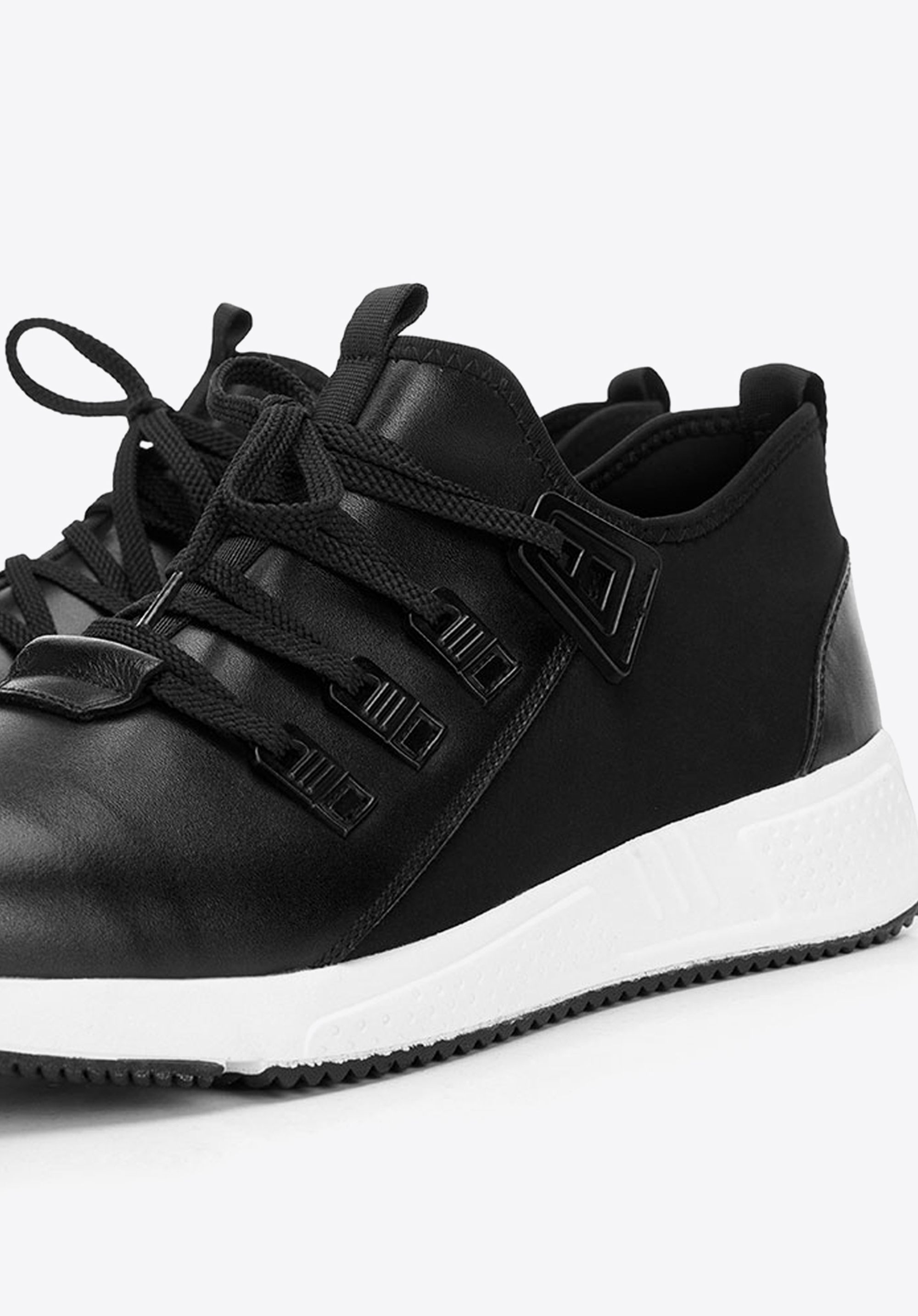 Męskie sneakersy ze skóry i tkaniny