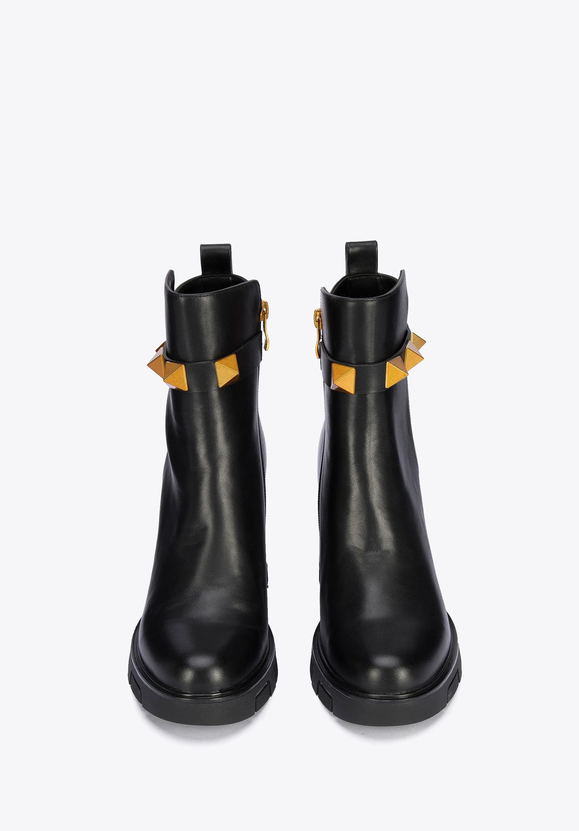 Damskie botki skórzane z ozdobnymi ćwiekami