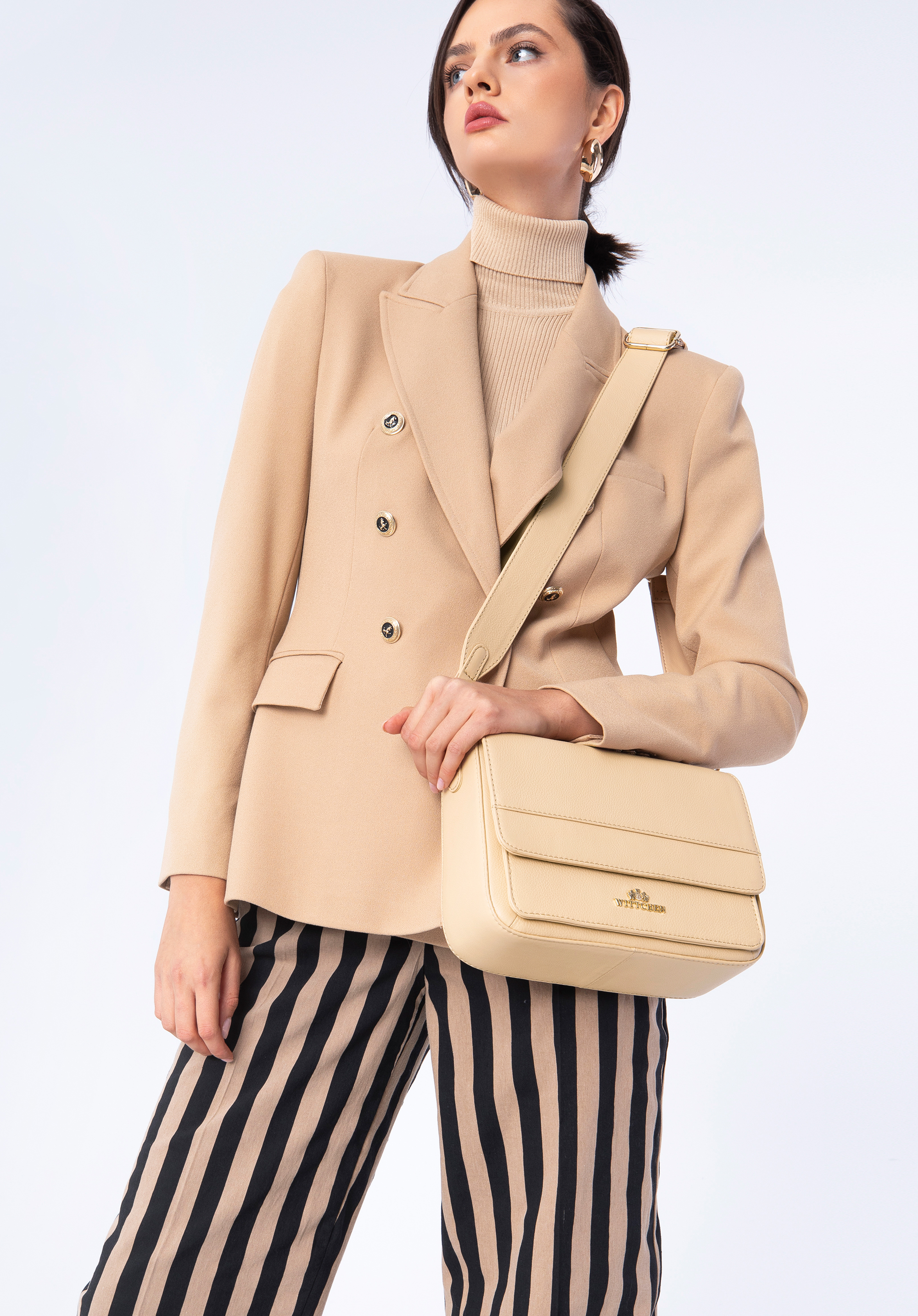 Damska listonoszka skórzana z przeszyciami trzykomorowa