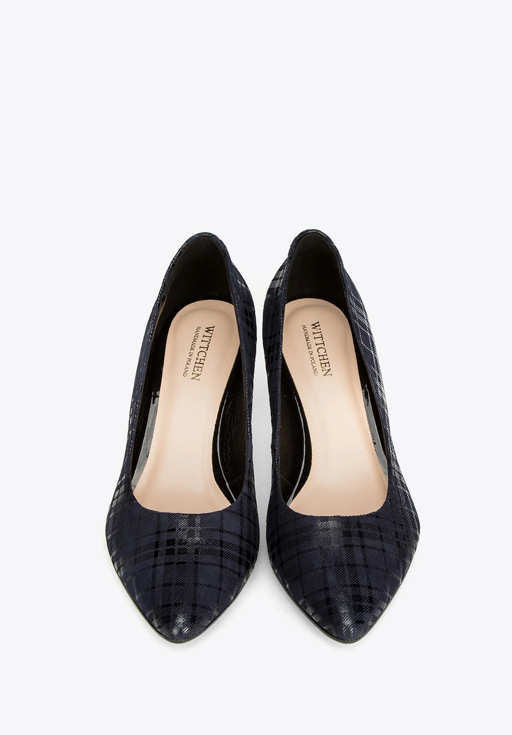 Czółenka z nubuku w kratę