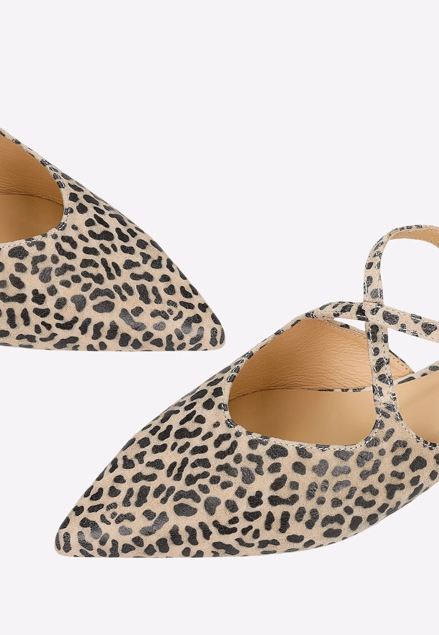 Beżowo-czarne półbuty damskie w cętki