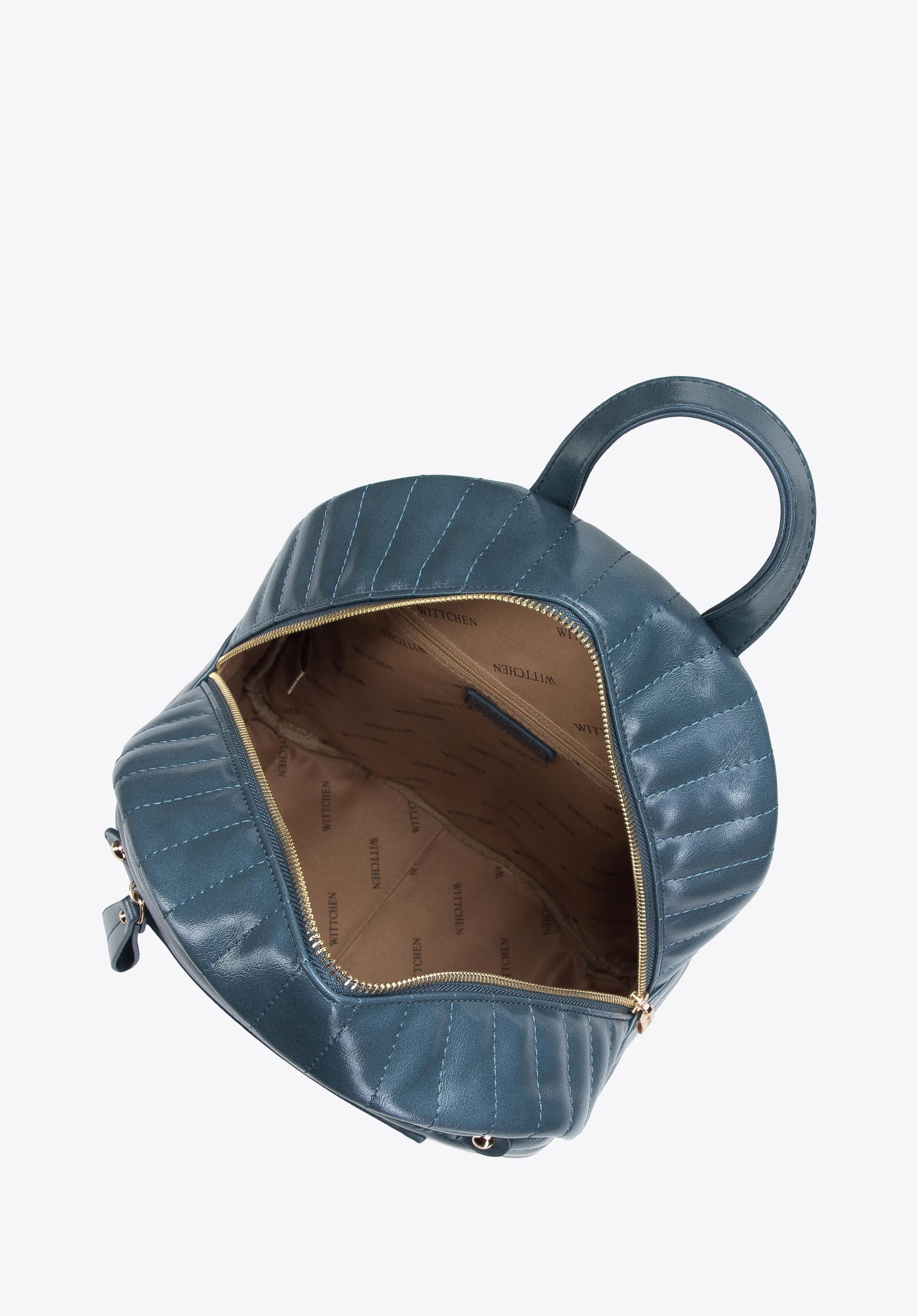 Damski plecak z błyszczącej ekoskóry