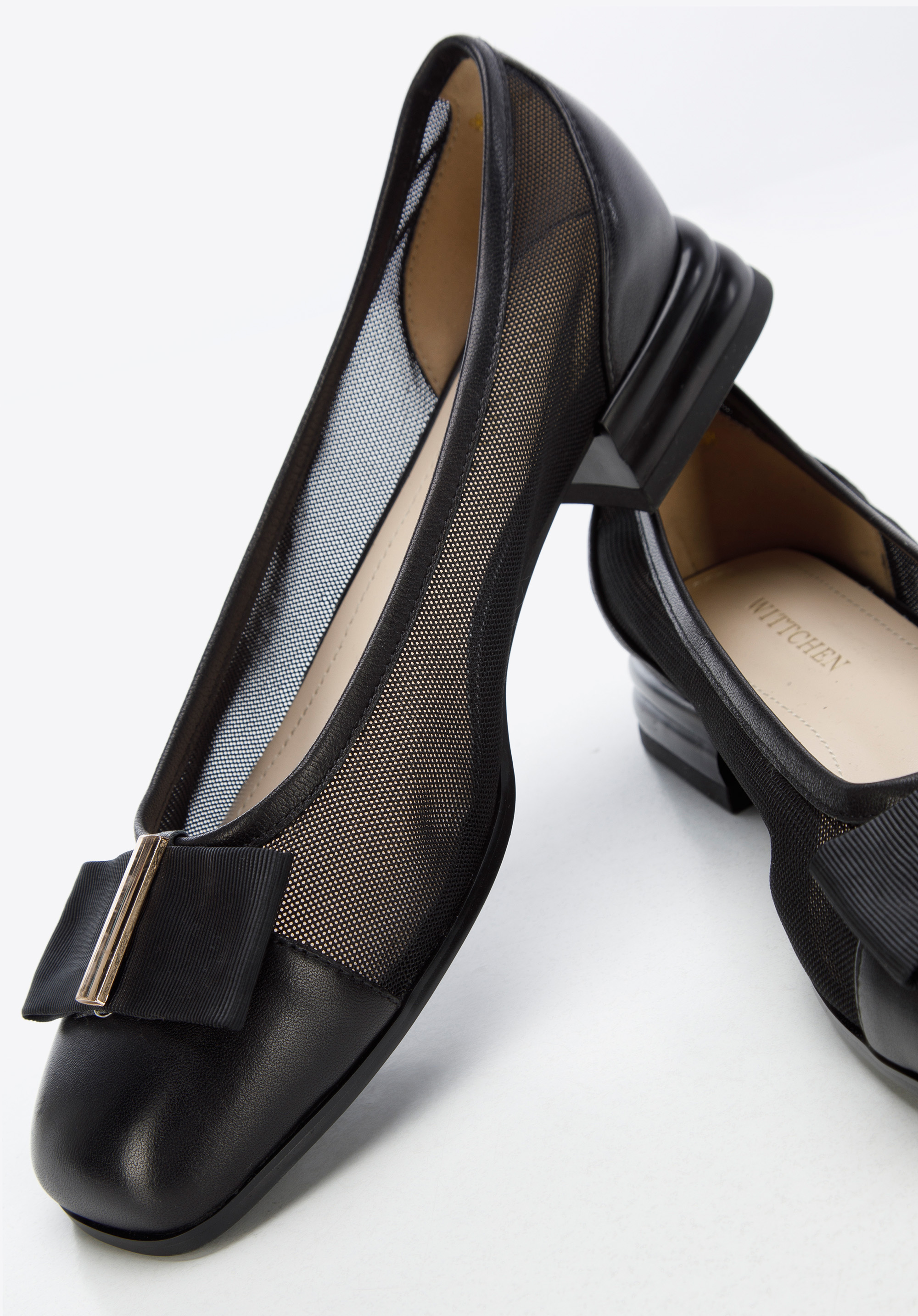 Czółenka transparentne z kokardą