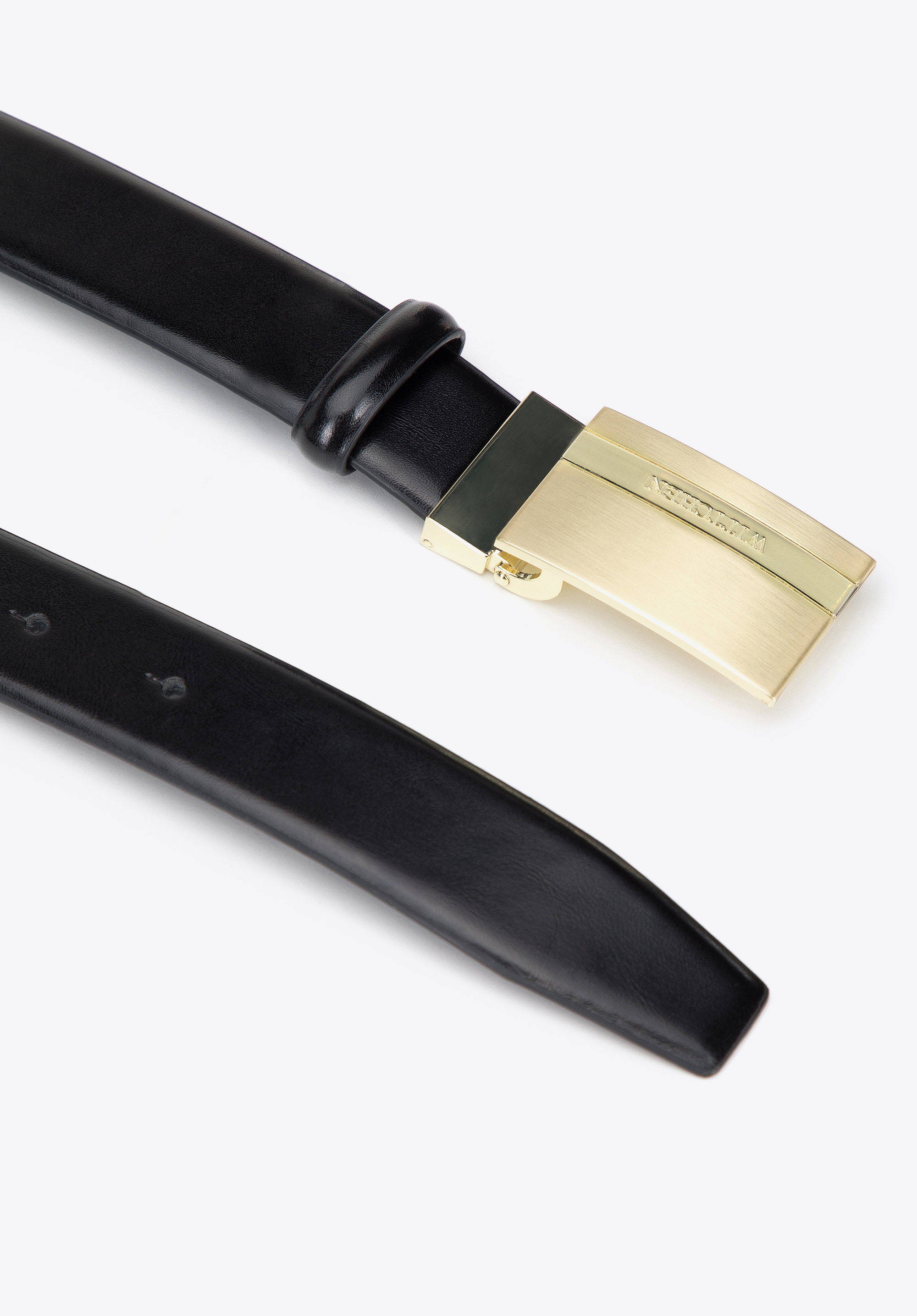 Męski pasek skórzany z metalową klamrą