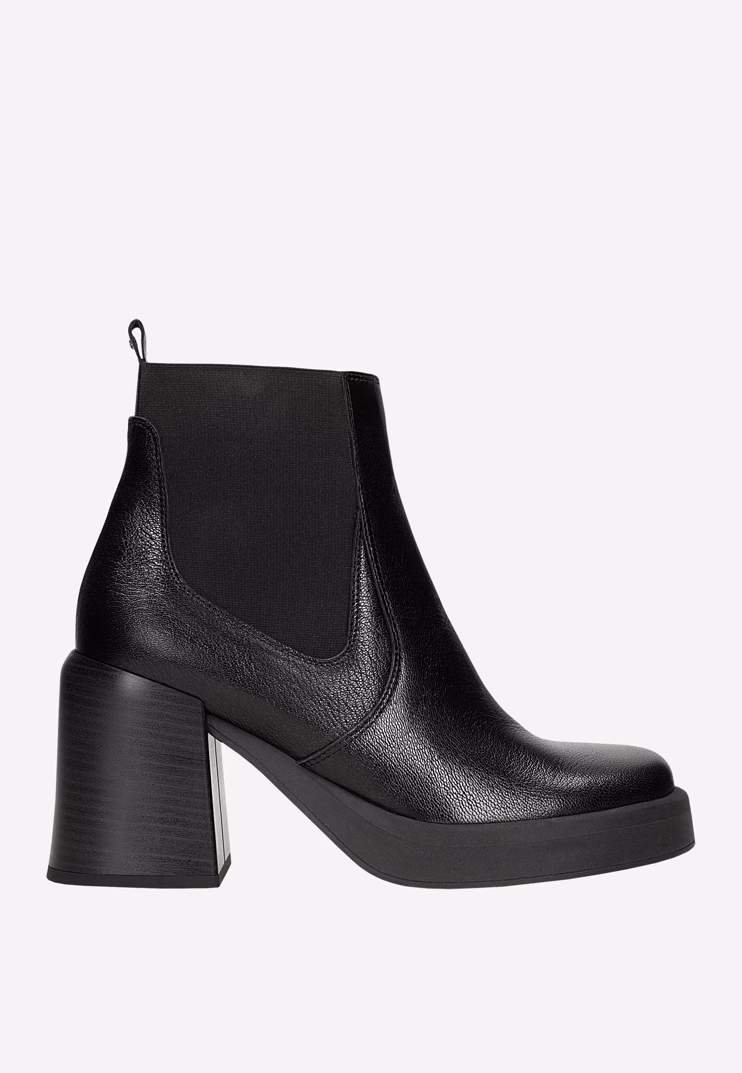 Czarne skórzane trzewiki na obcasie