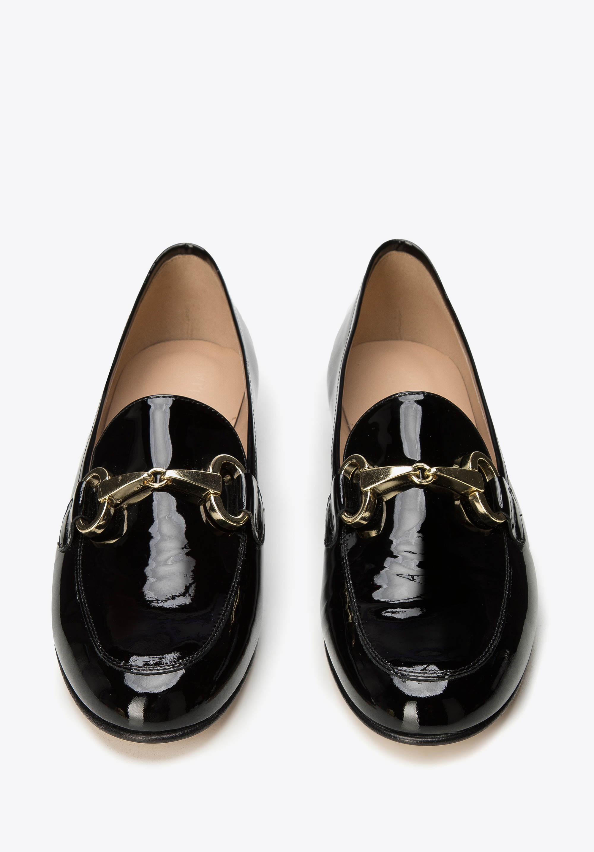 Damskie mokasyny z lakierowanej skóry z wędzidłem