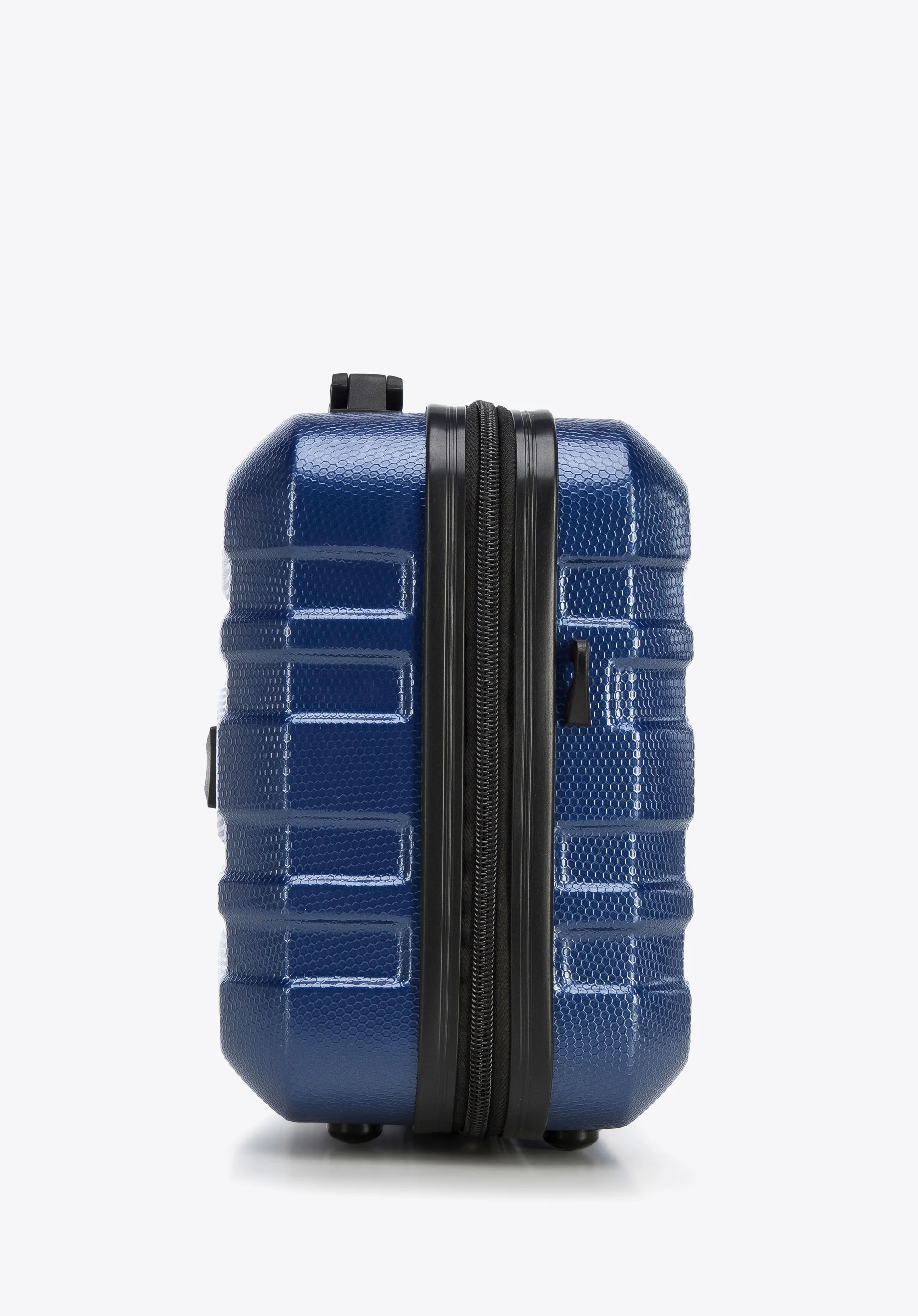 Kosmetyczka podróżna z polikarbonu nowoczesna