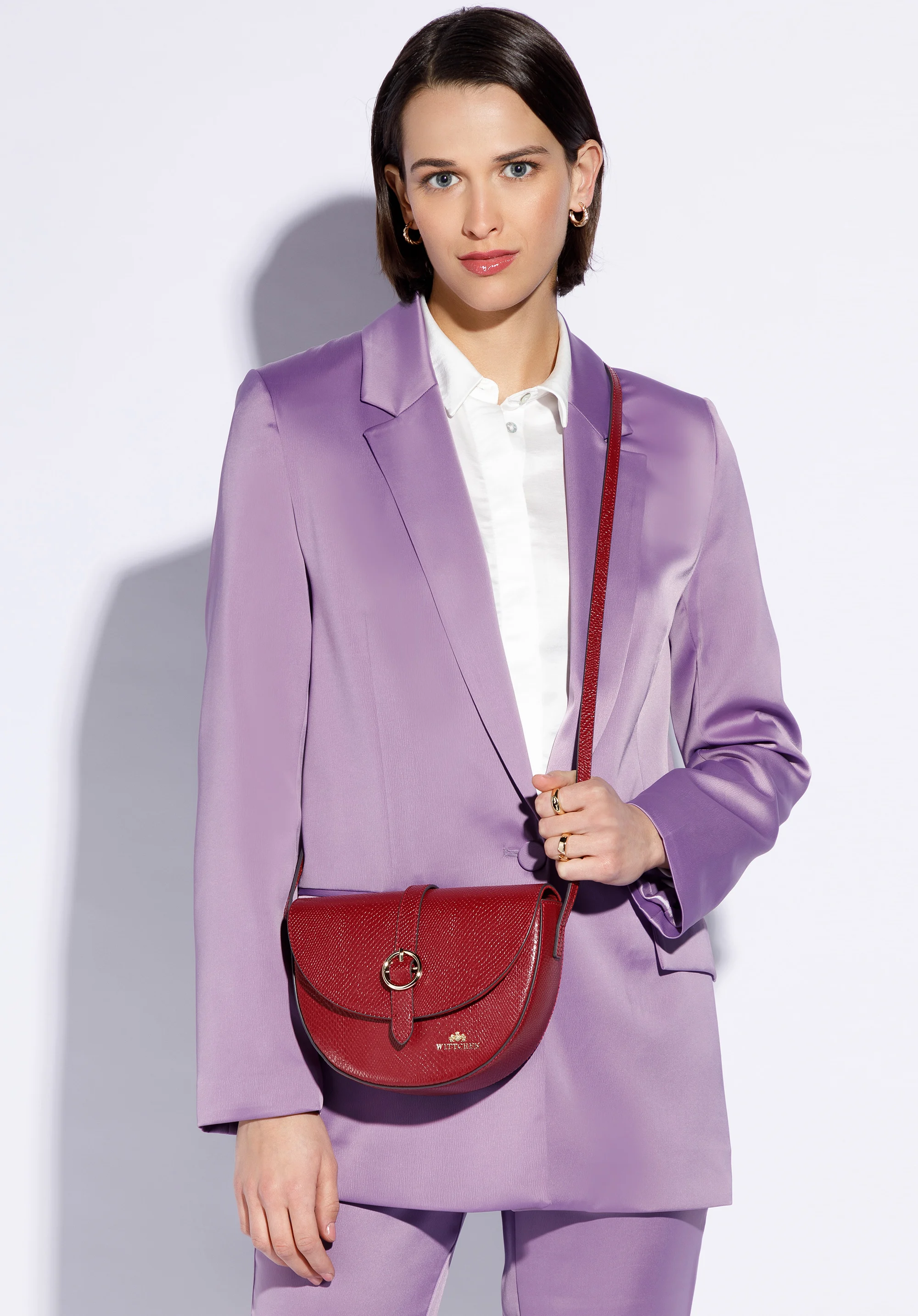 Damska listonoszka ze skóry lizard z okrągłą klamerką