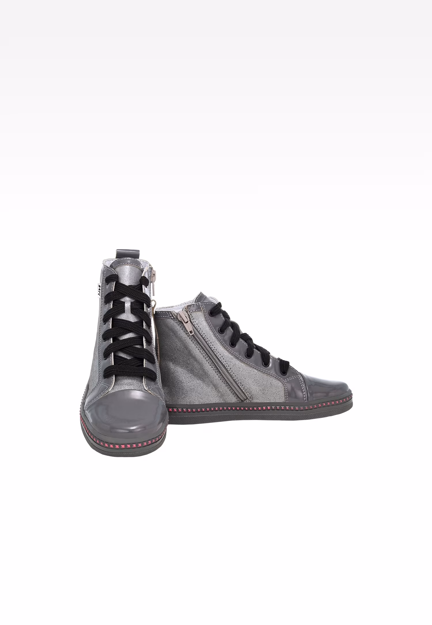 Szare trampki z elementami z lakierowanej skóry 14133-08