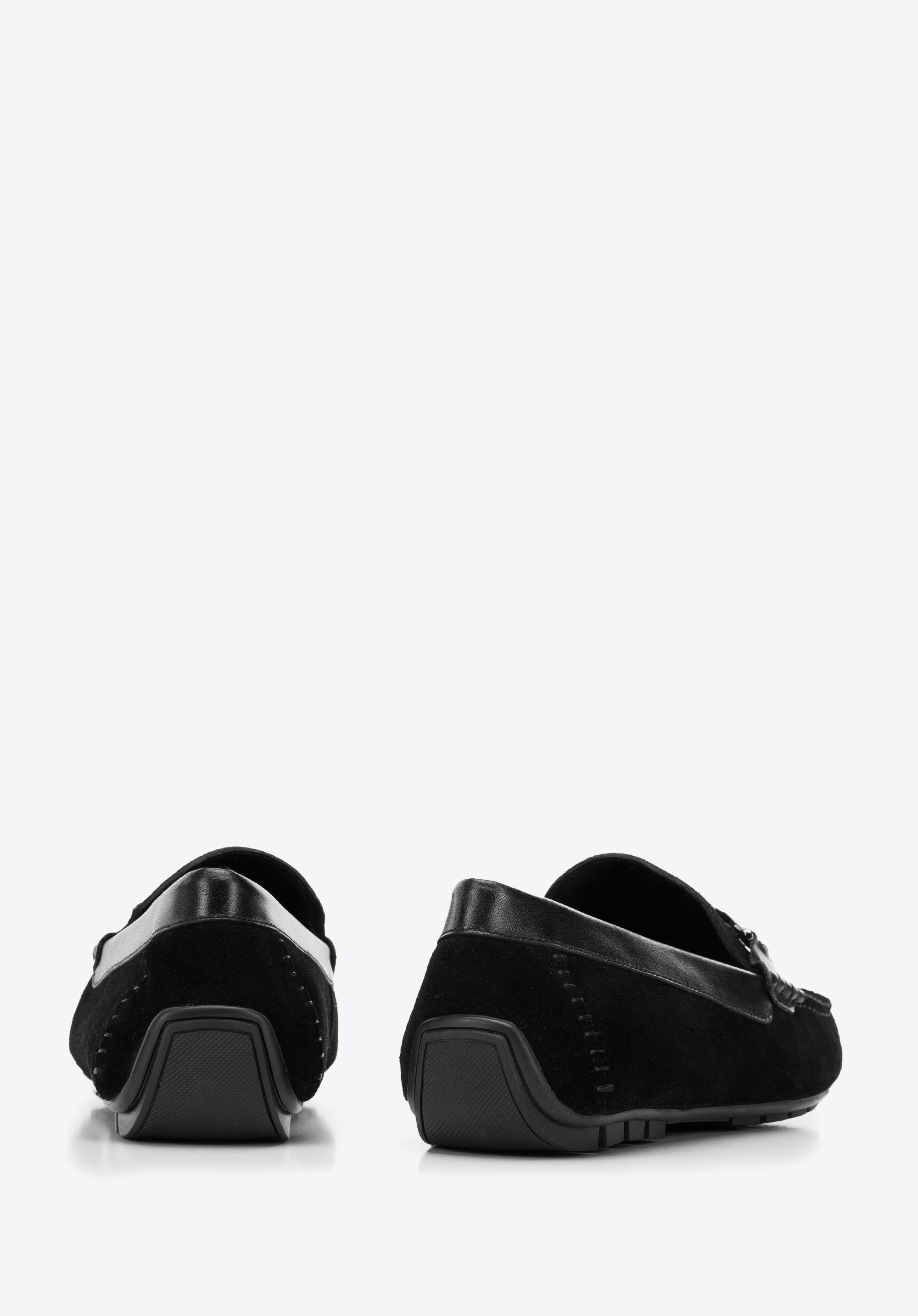 Męskie mokasyny zamszowe z ozdobną klamerką