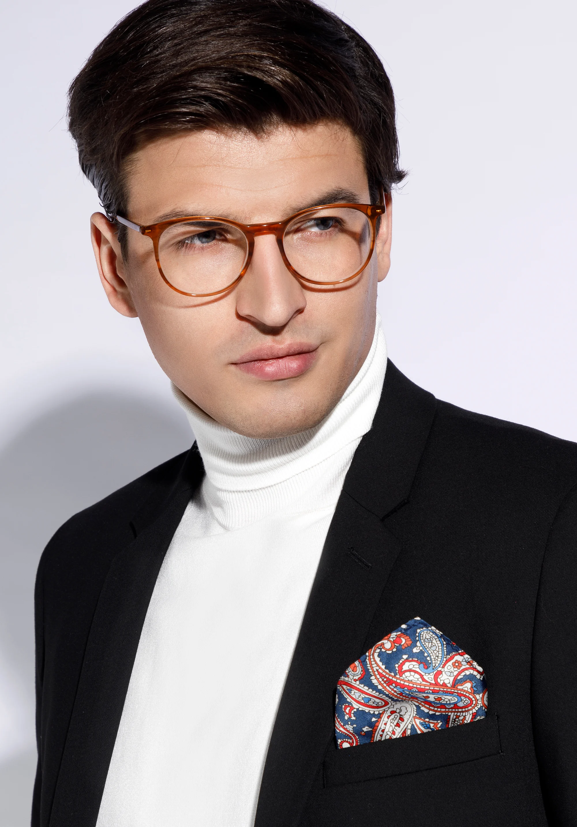 Poszetka jedwabna we wzory