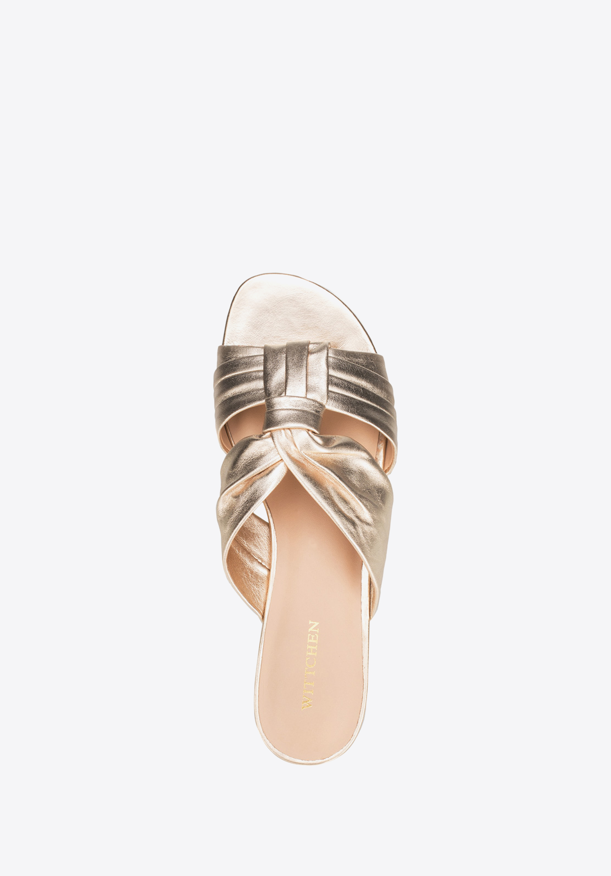 Damskie klapki z marszczonej skóry