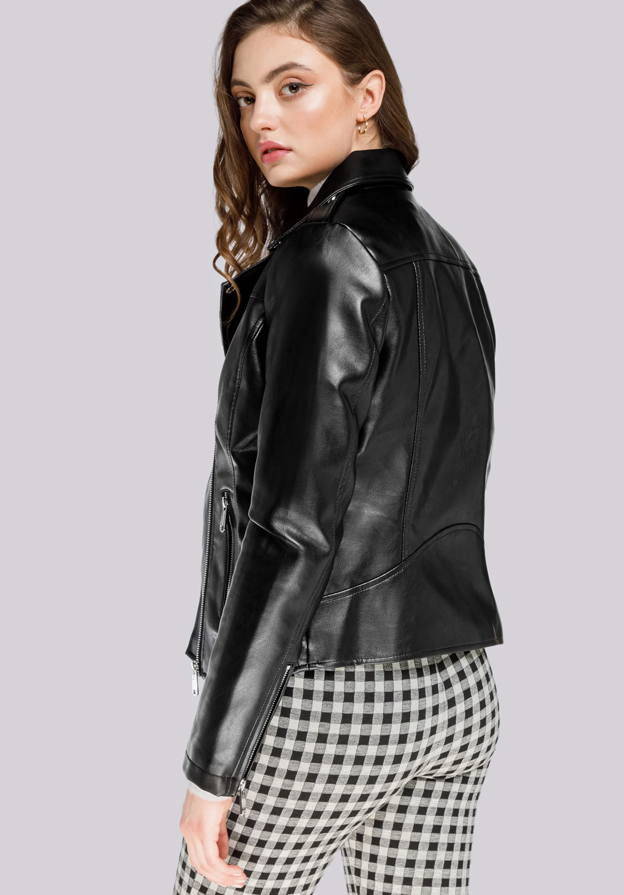 Damska ramoneska z pagonami