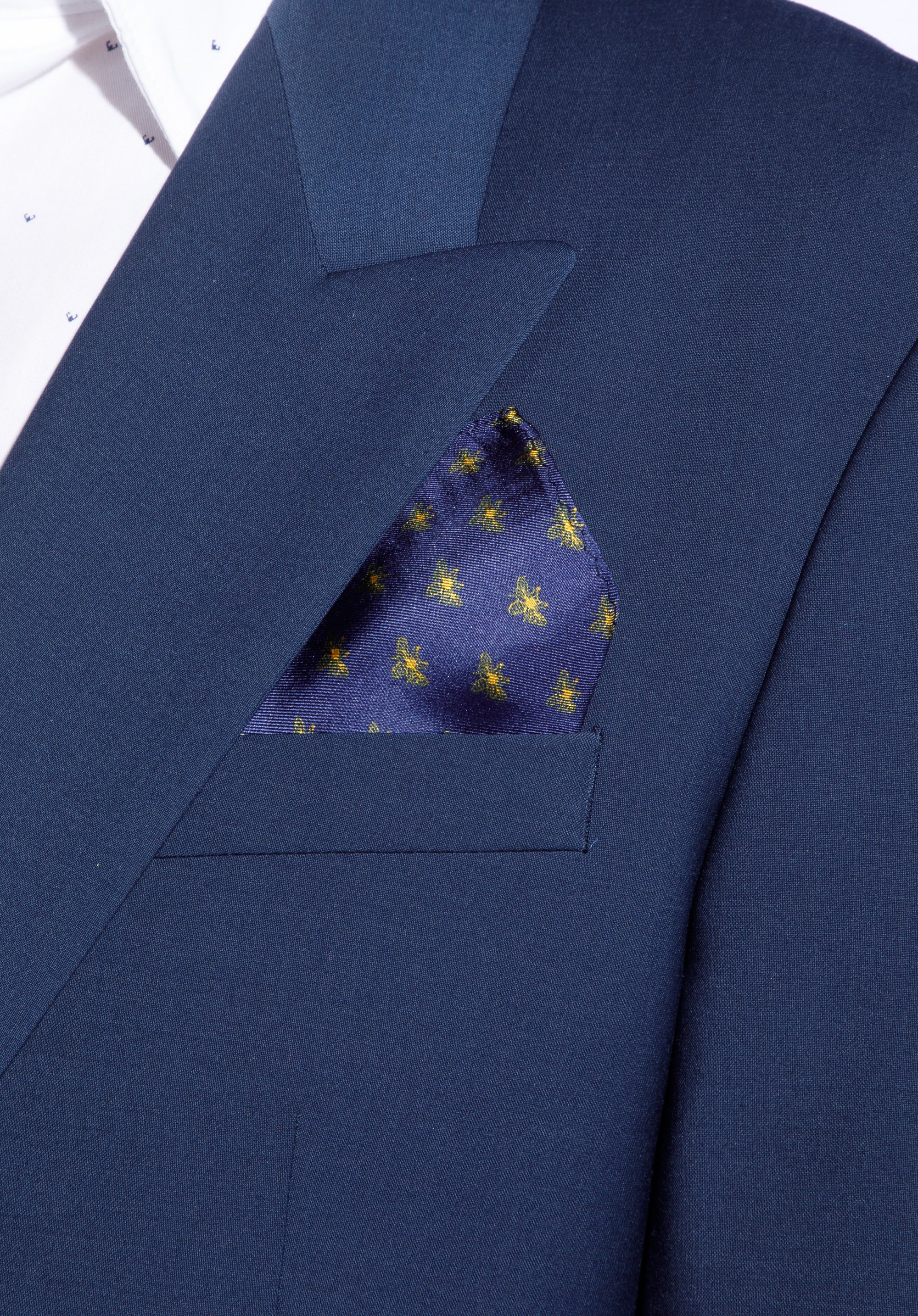 Poszetka jedwabna we wzory