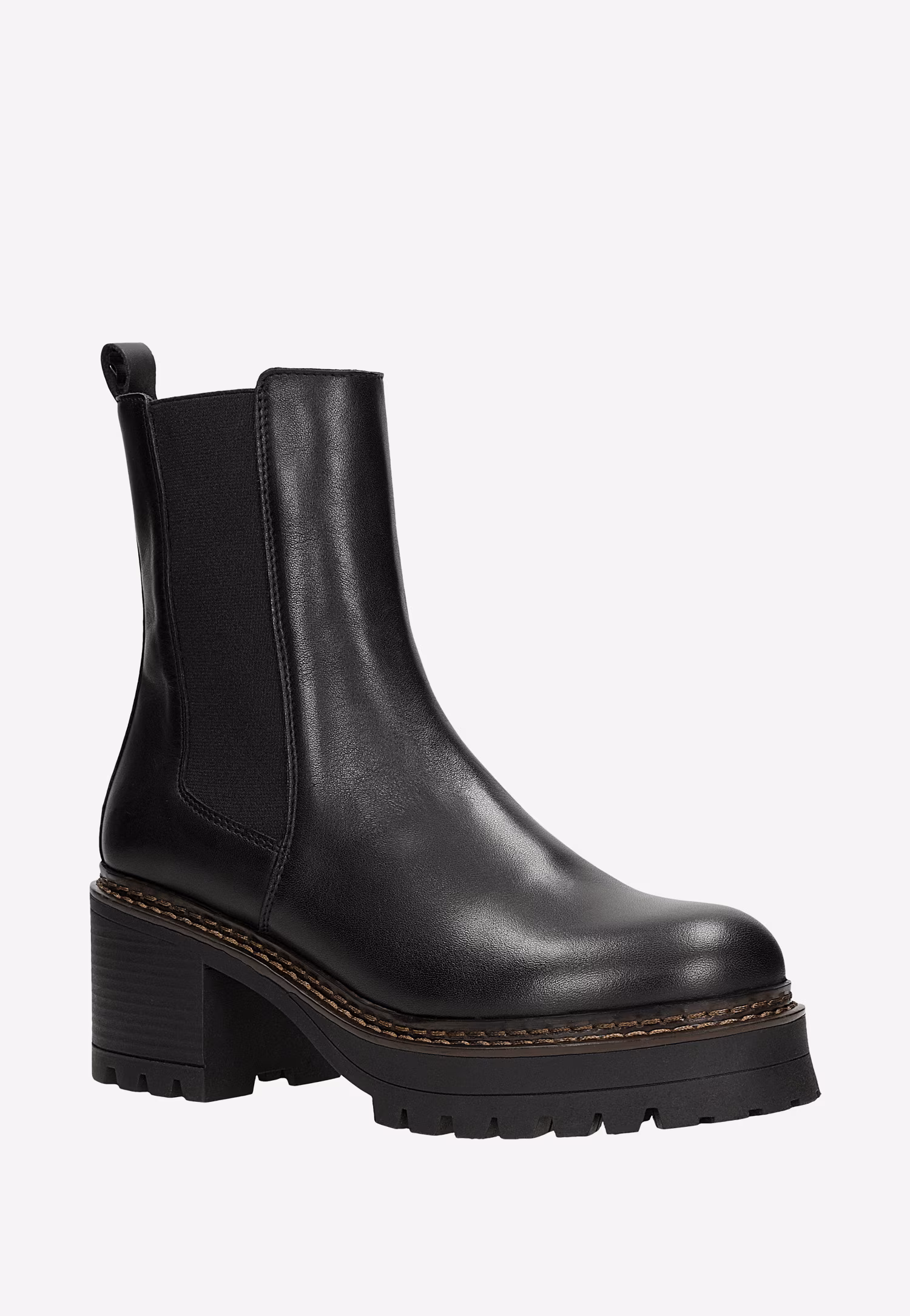 Czarne skórzane sztyblety na masywnym obcasie