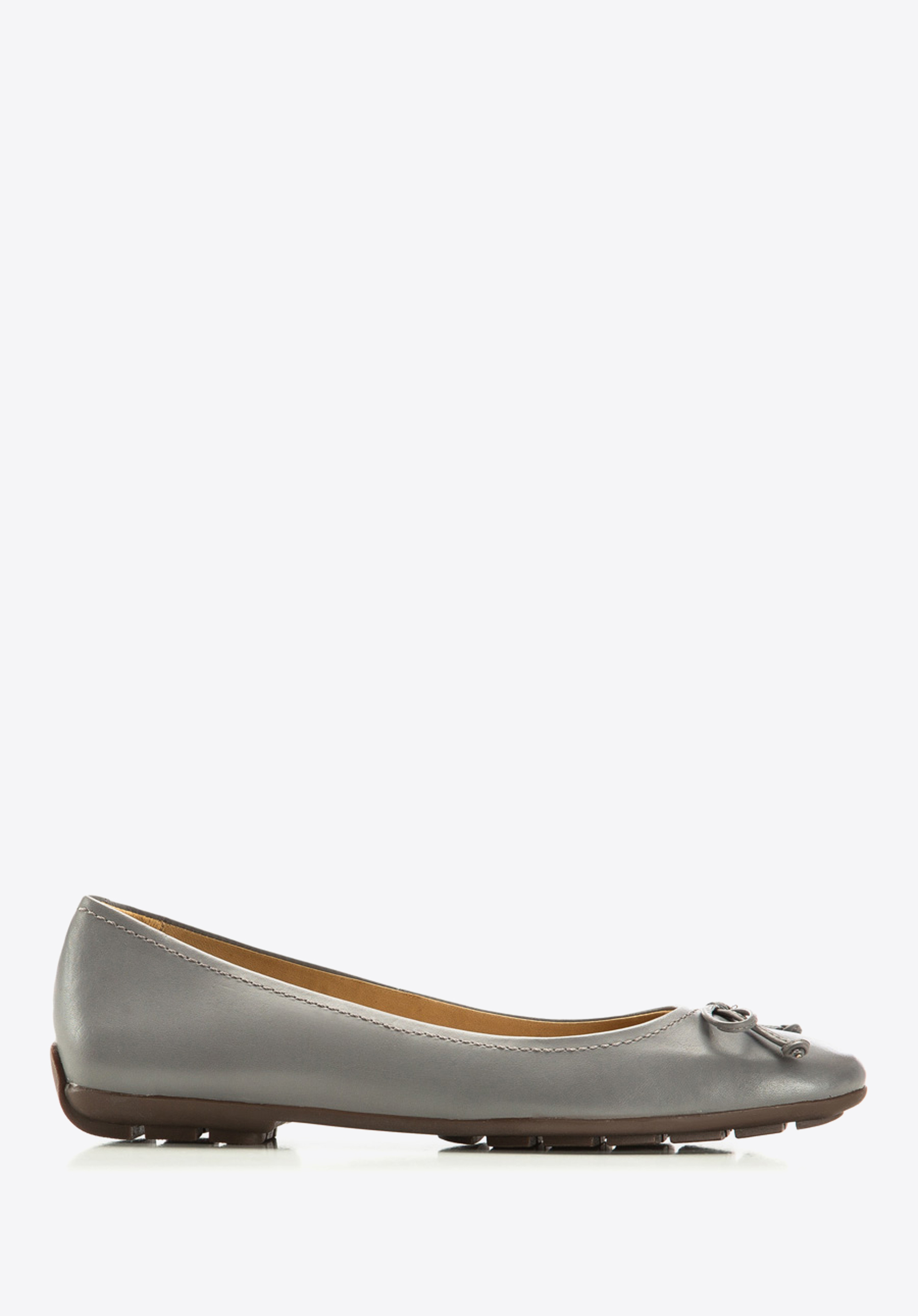 Baleriny skórzane basic z kokardką