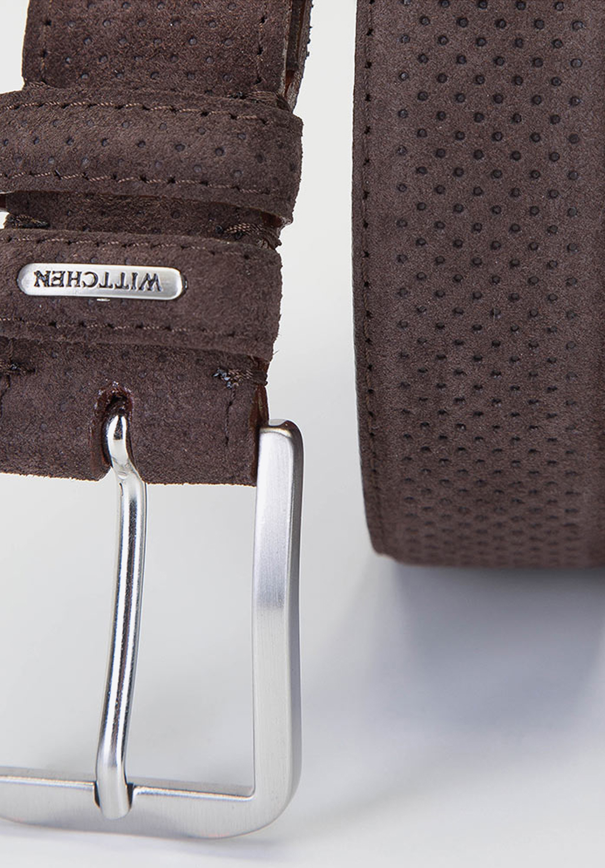 Męski pasek z perforowanej skóry welurowej