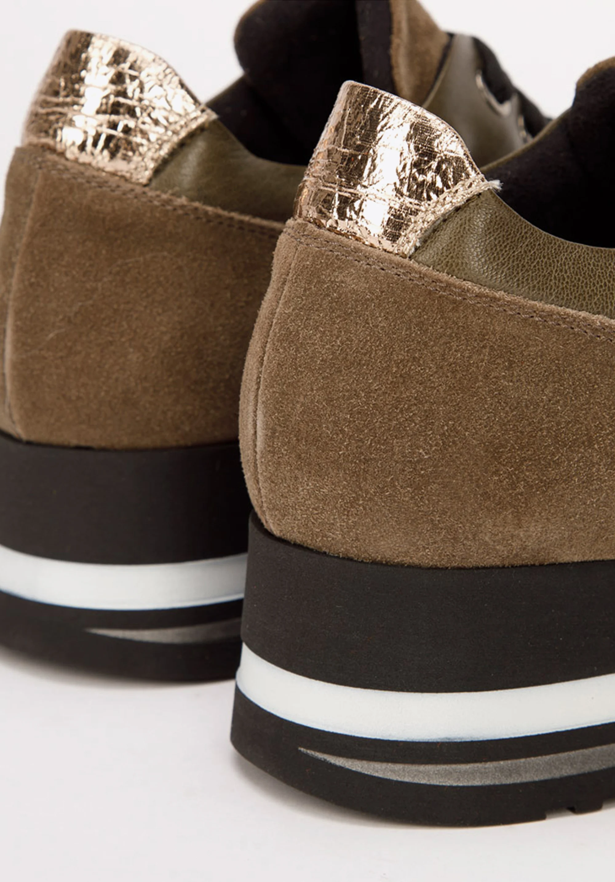 Damskie sneakersy z trzech rodzajów skóry na platformie