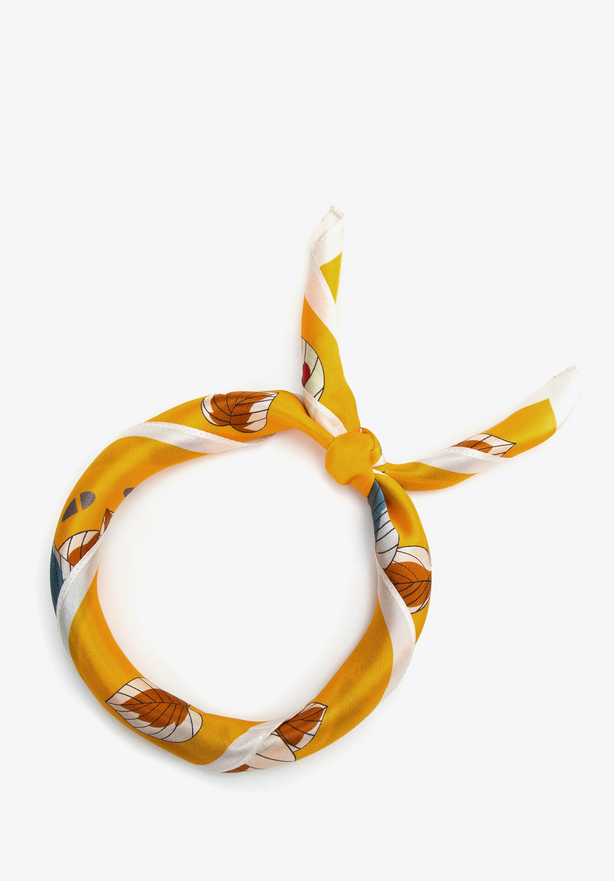 Damska apaszka jedwabna we wzory