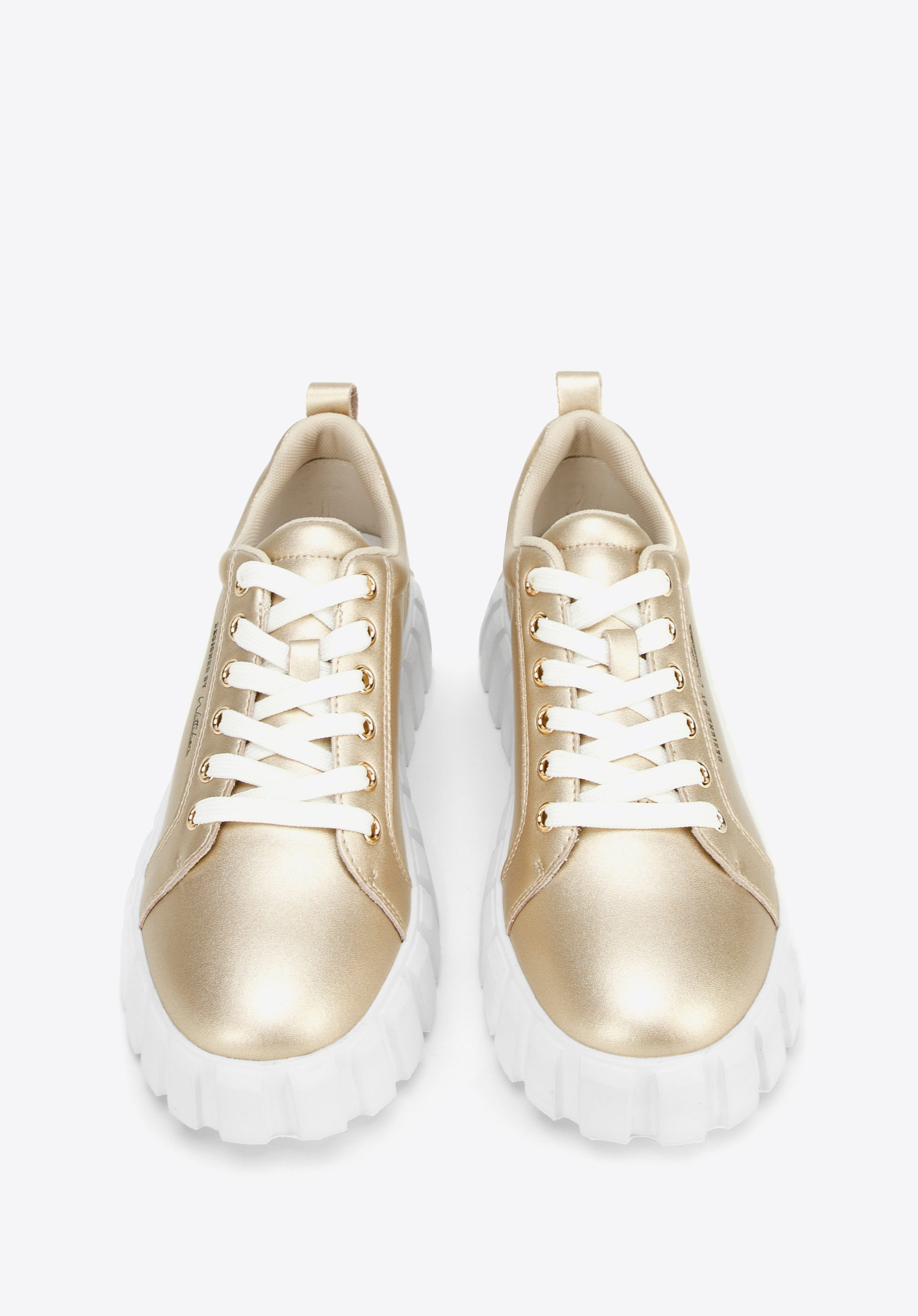 Damskie sneakersy skórzane na grubej platformie